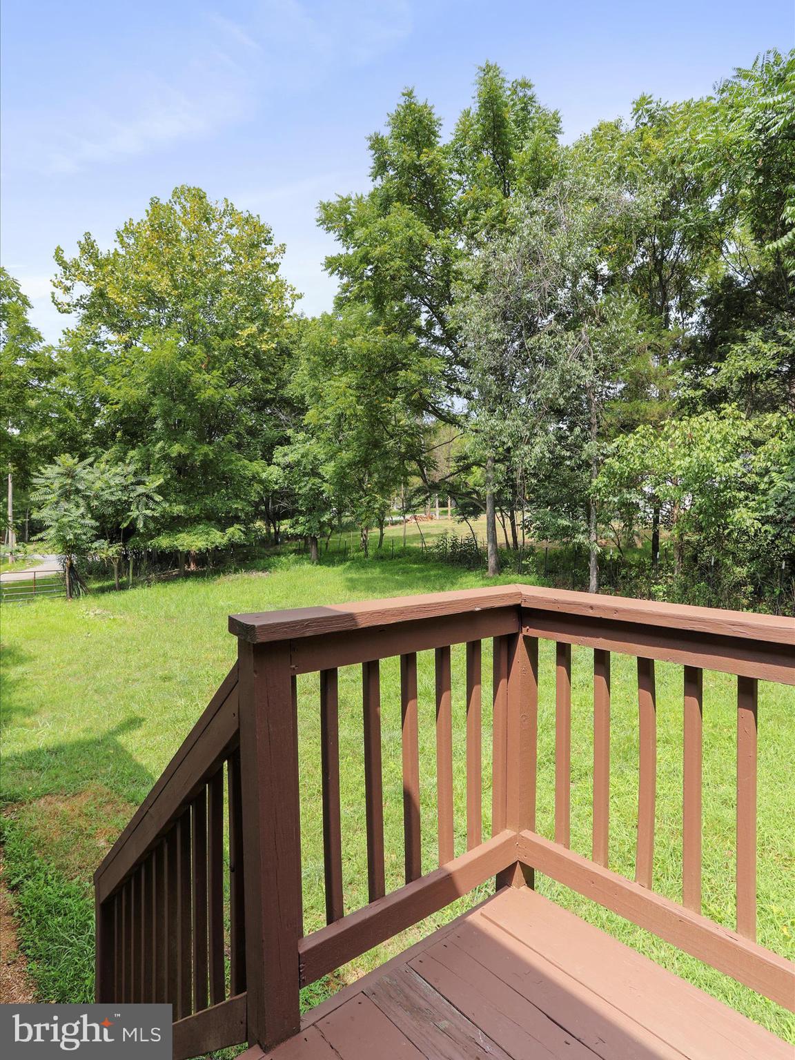 RIVERSIDE ACRES - Residential