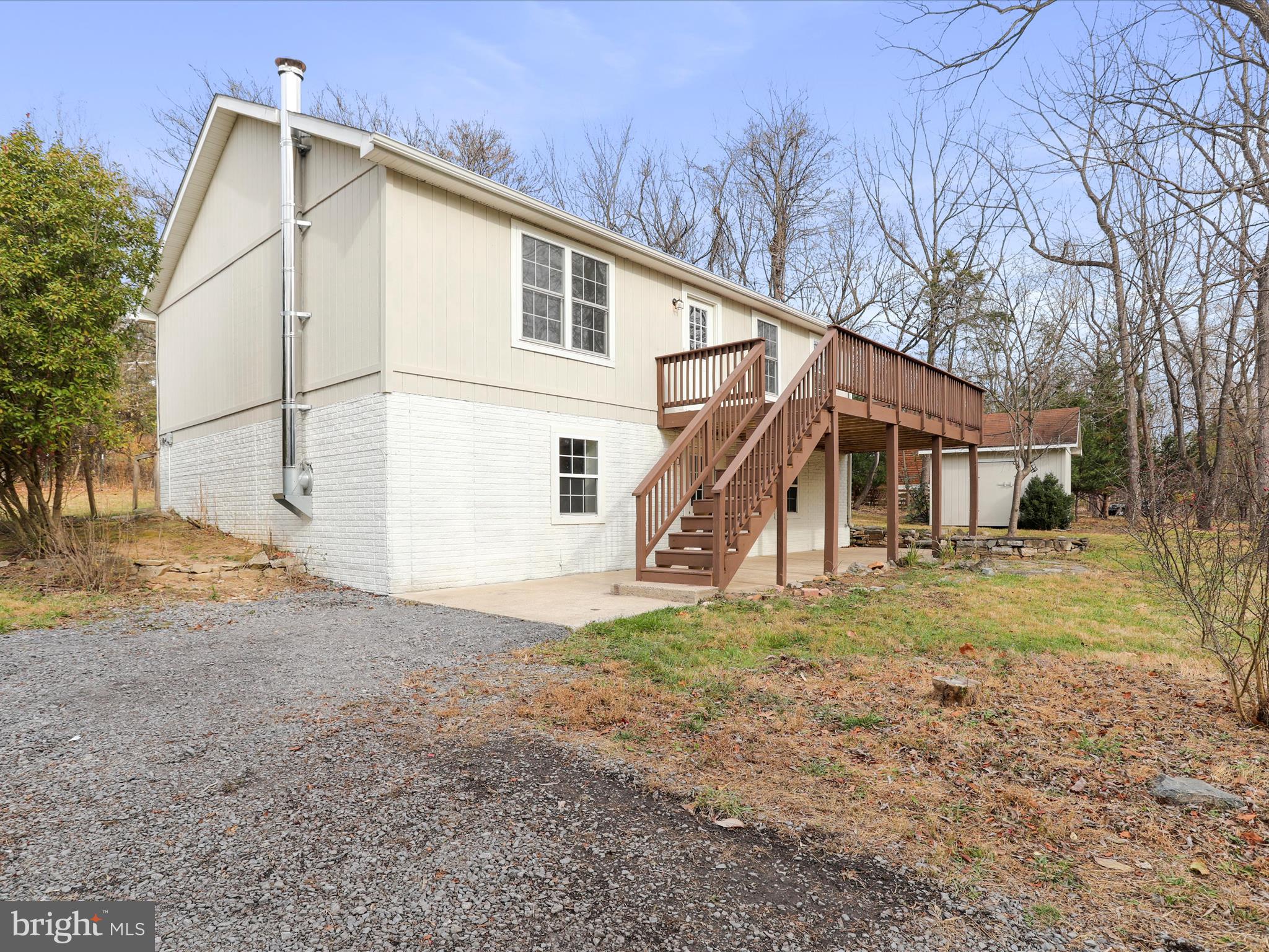 RIVERSIDE ACRES - Residential