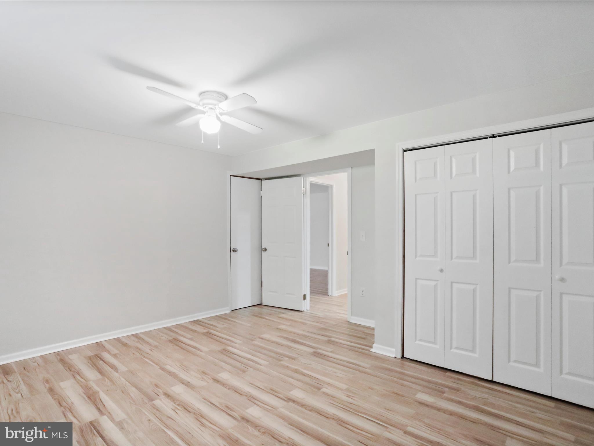 RIVERSIDE ACRES - Residential