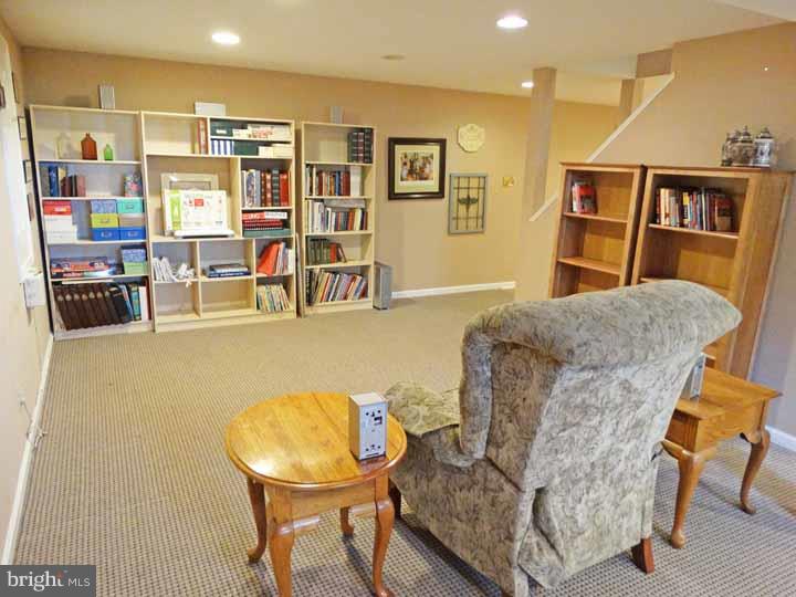 LEEDOMS FIELD AT F - Residential