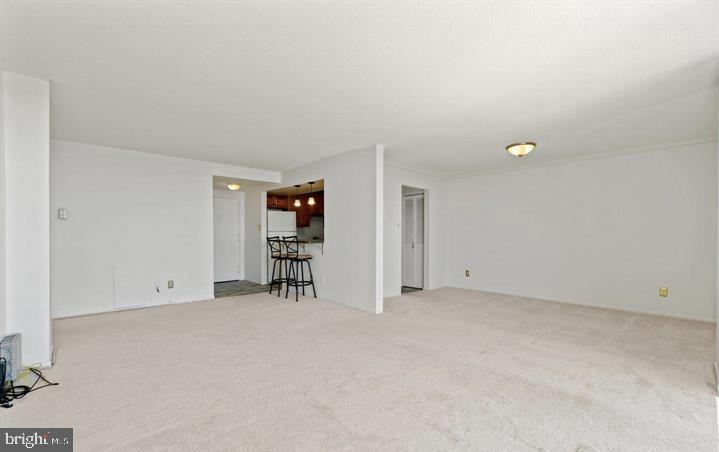 AMERICANA CENTRE - Residential Lease