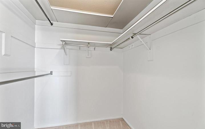 AMERICANA CENTRE - Residential Lease