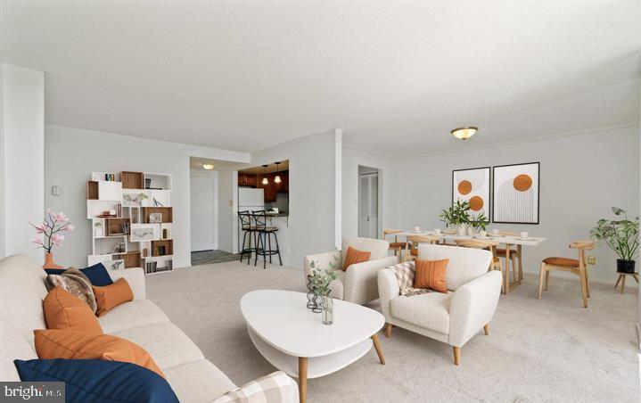 AMERICANA CENTRE - Residential Lease