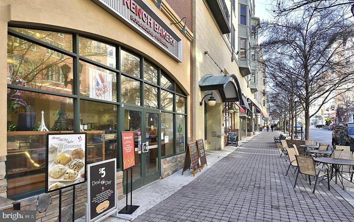 AMERICANA CENTRE - Residential Lease