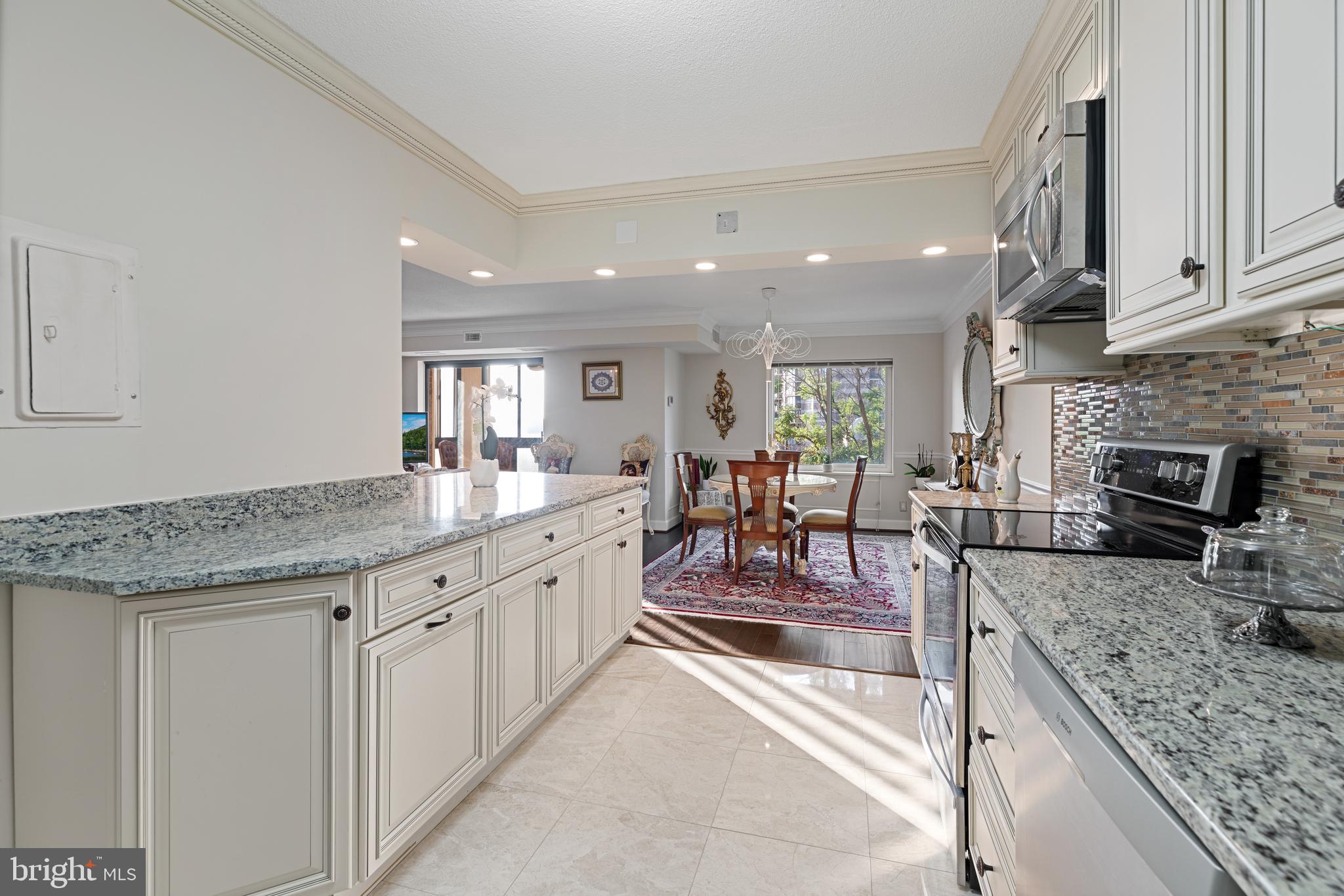 ROTONDA - Residential