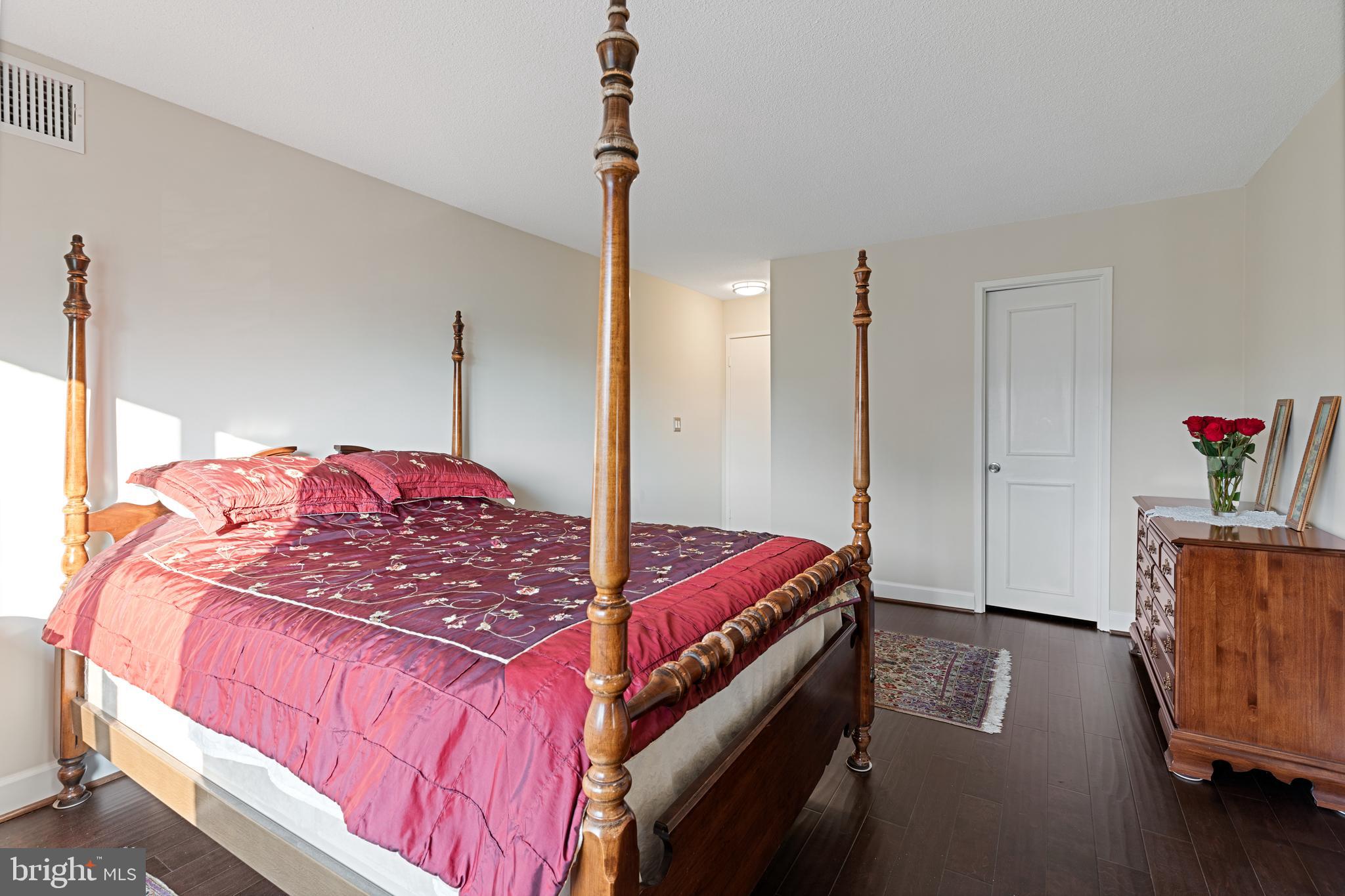 ROTONDA - Residential