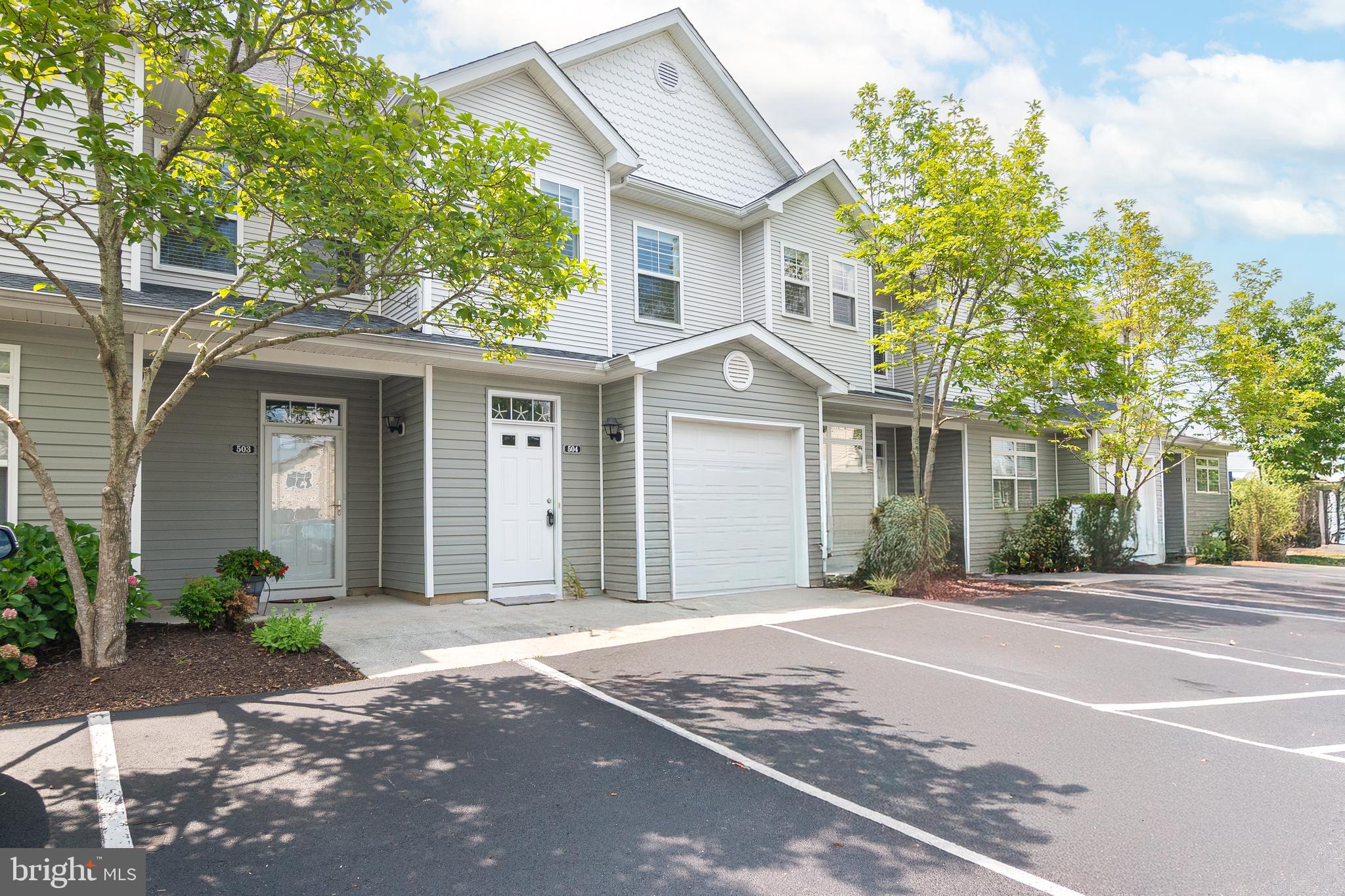 34677 VILLA CIRCLE 504