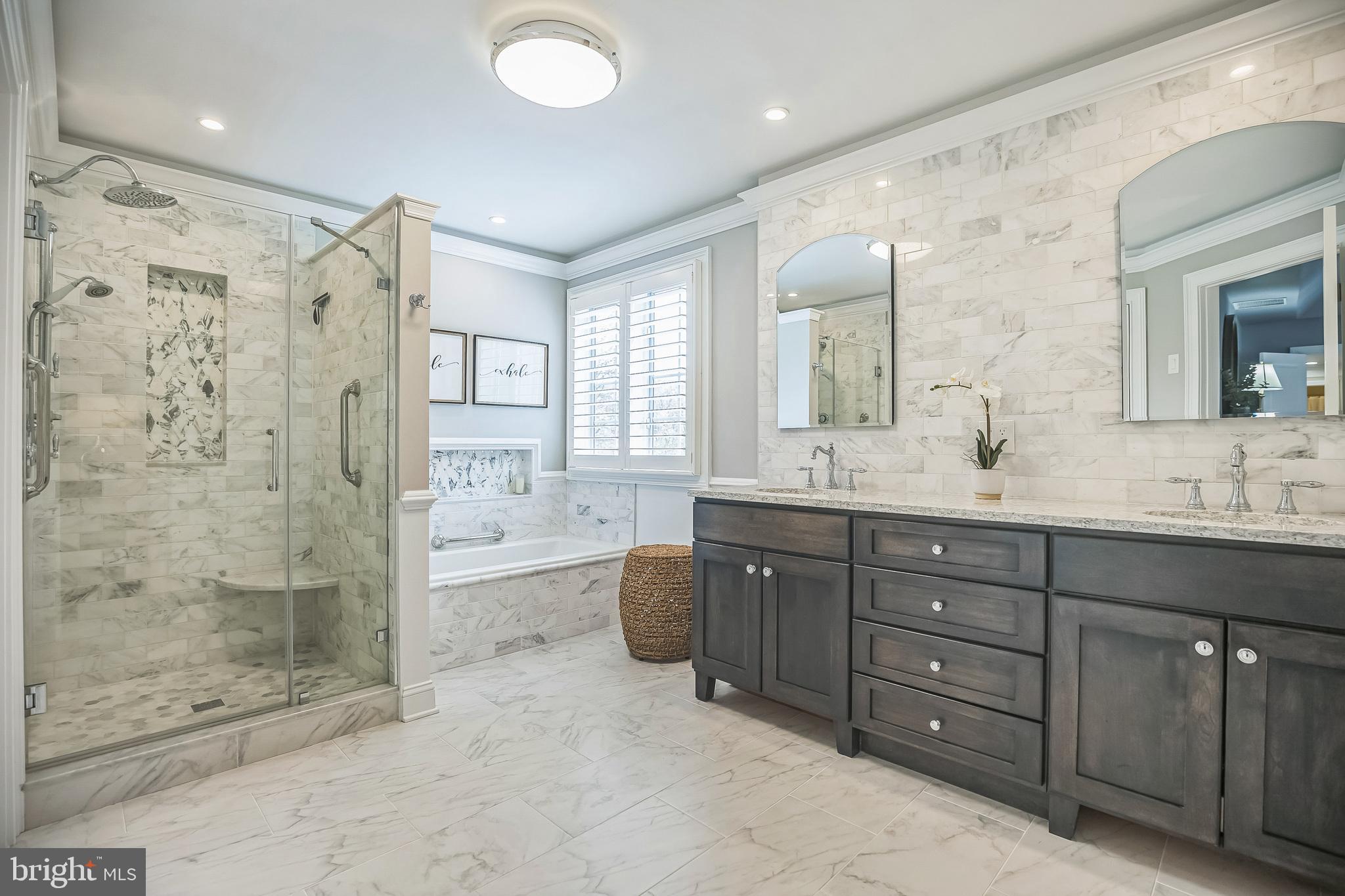 CHESTNUT CREEK - Residential