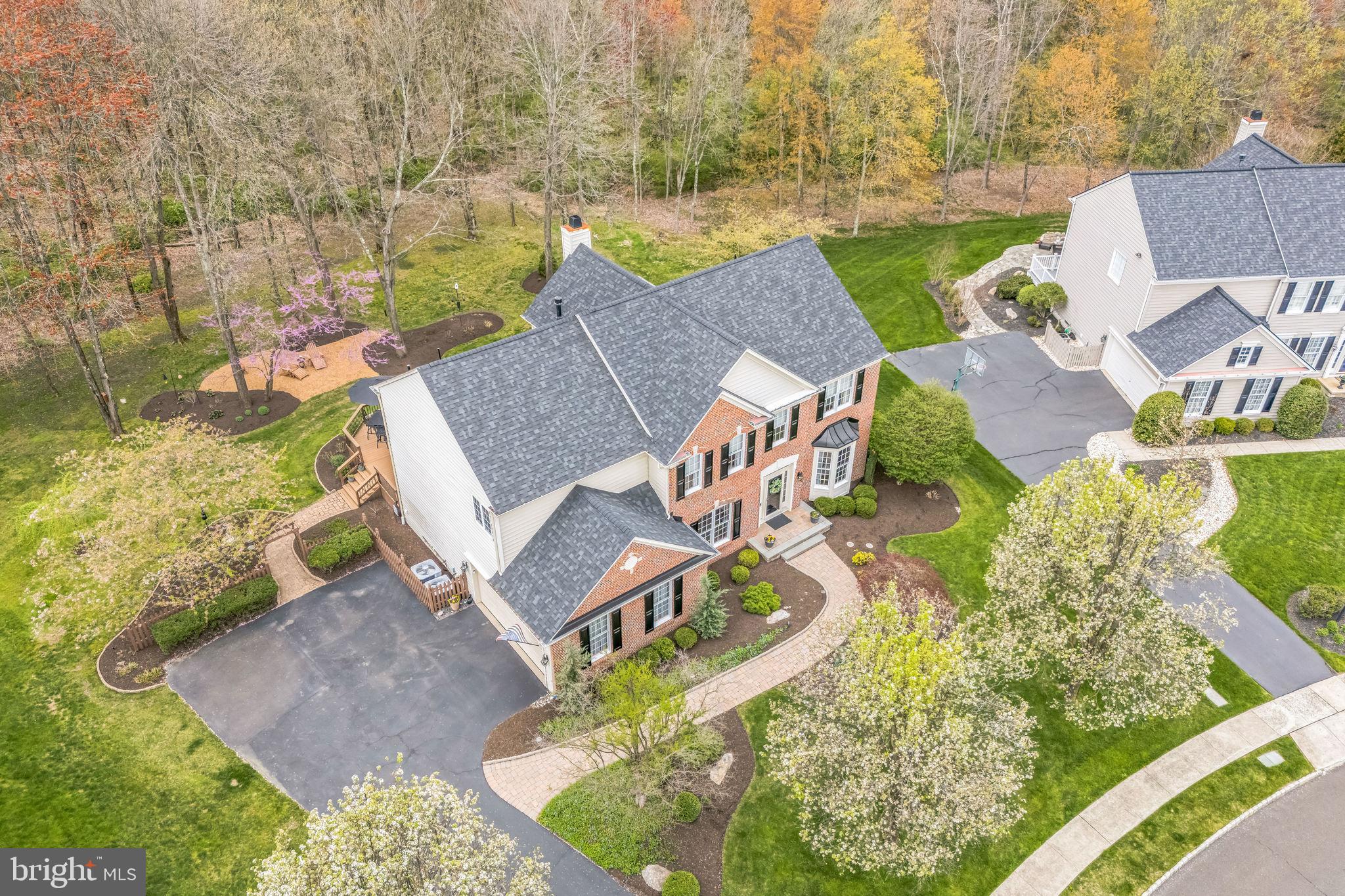 CHESTNUT CREEK - Residential