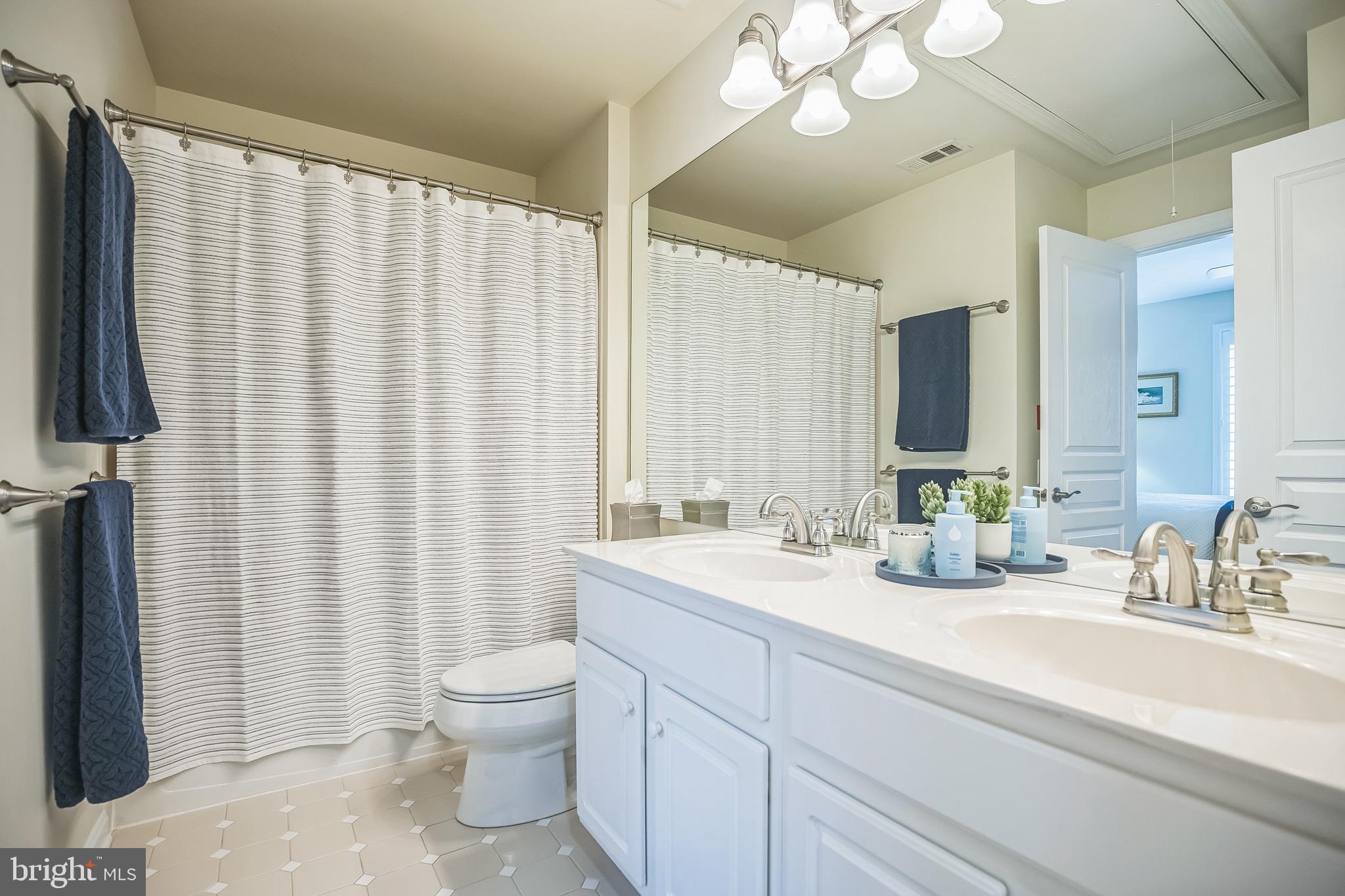 CHESTNUT CREEK - Residential