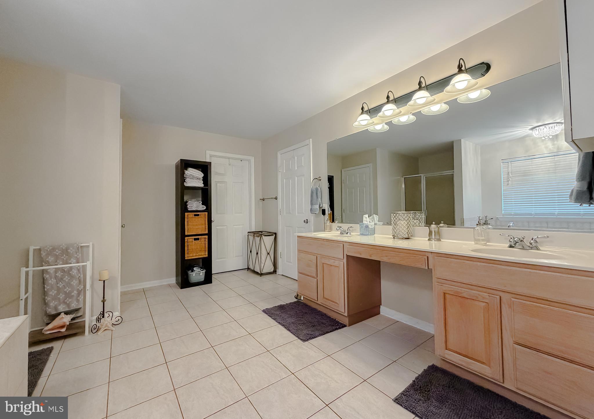 AVENMAR - Residential