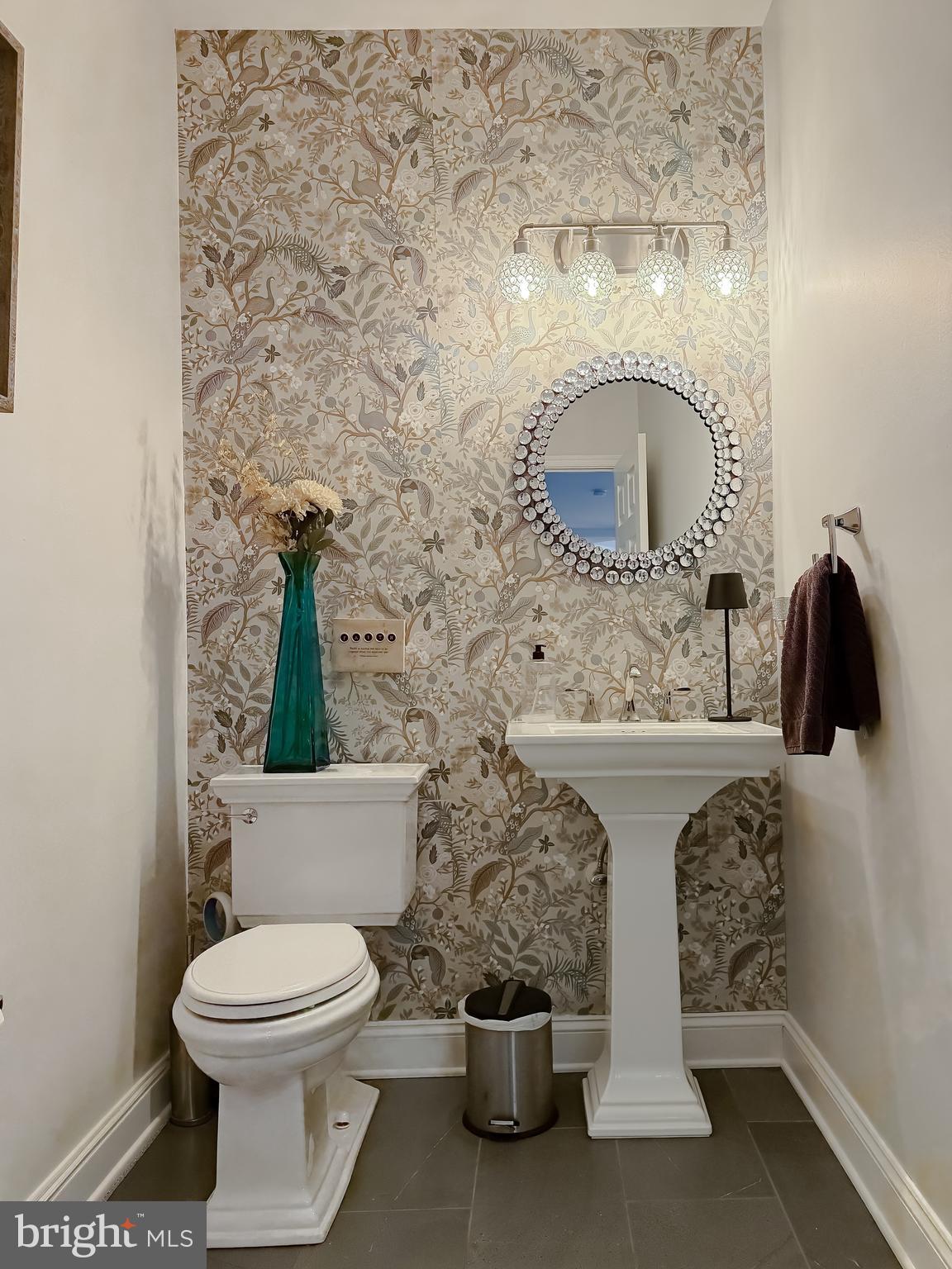 AVENMAR - Residential