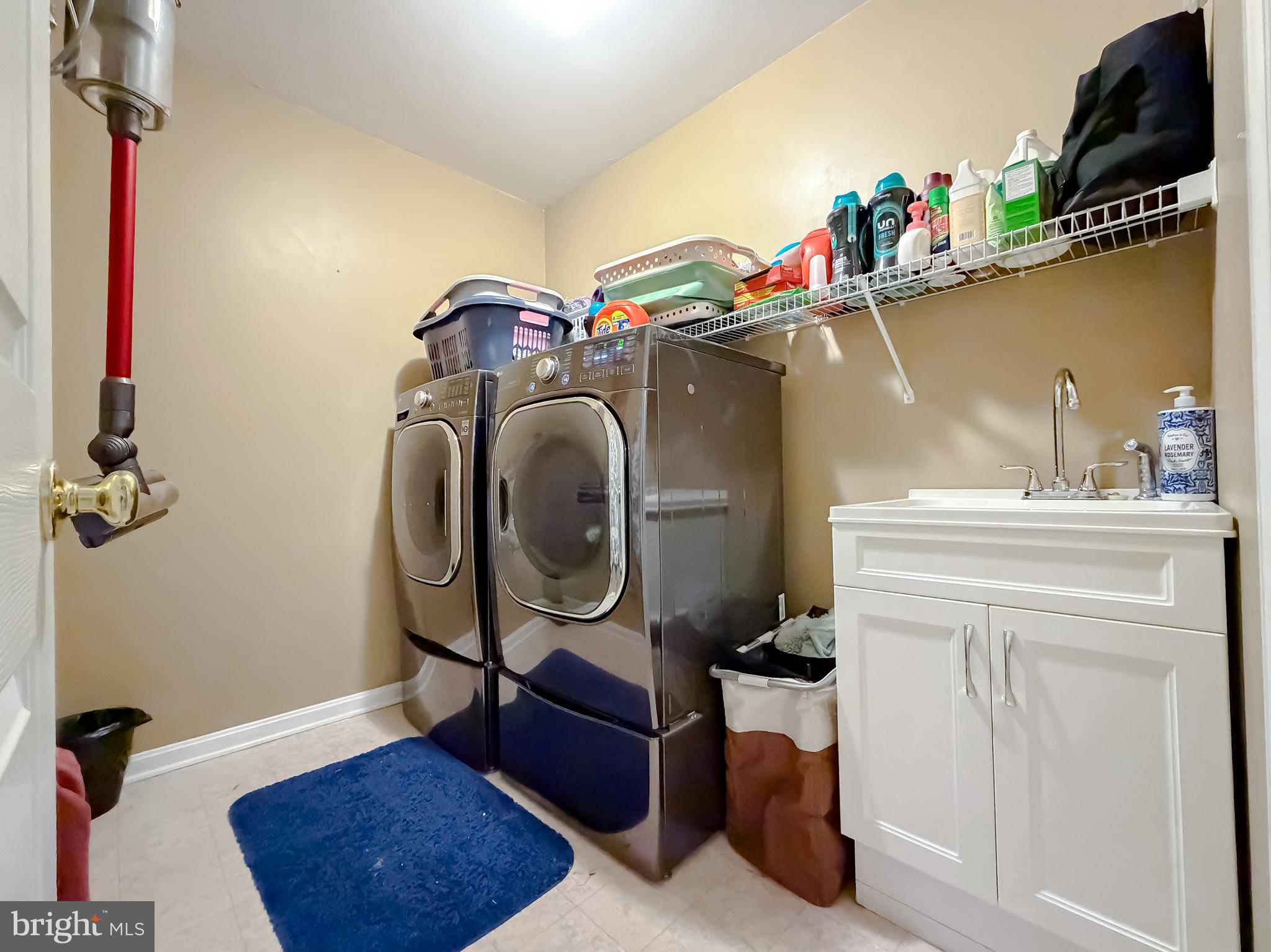 AVENMAR - Residential