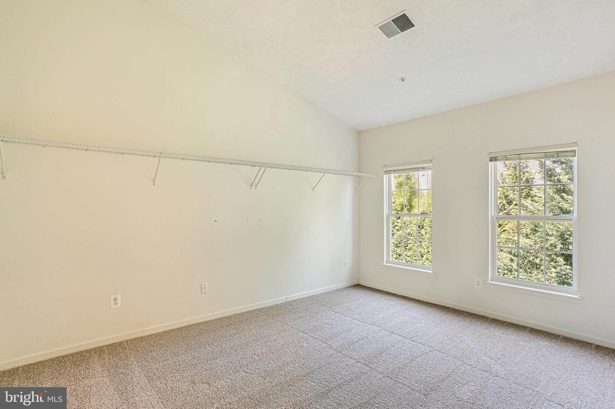 VILLAGE GREEN - Residential