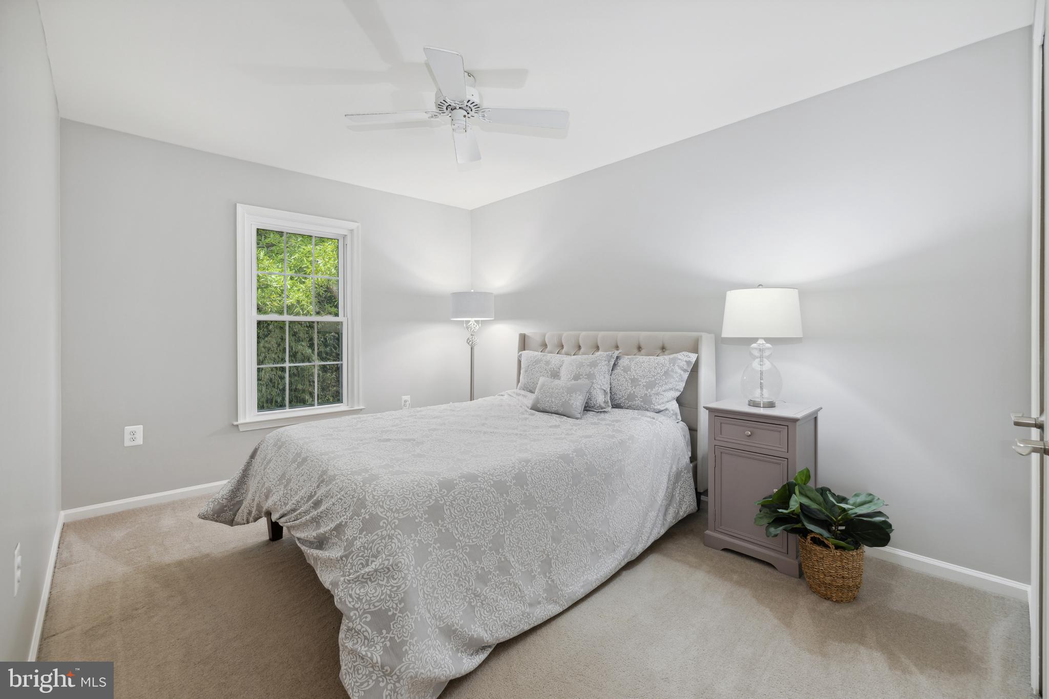 SENECA WHETSTONE - Residential