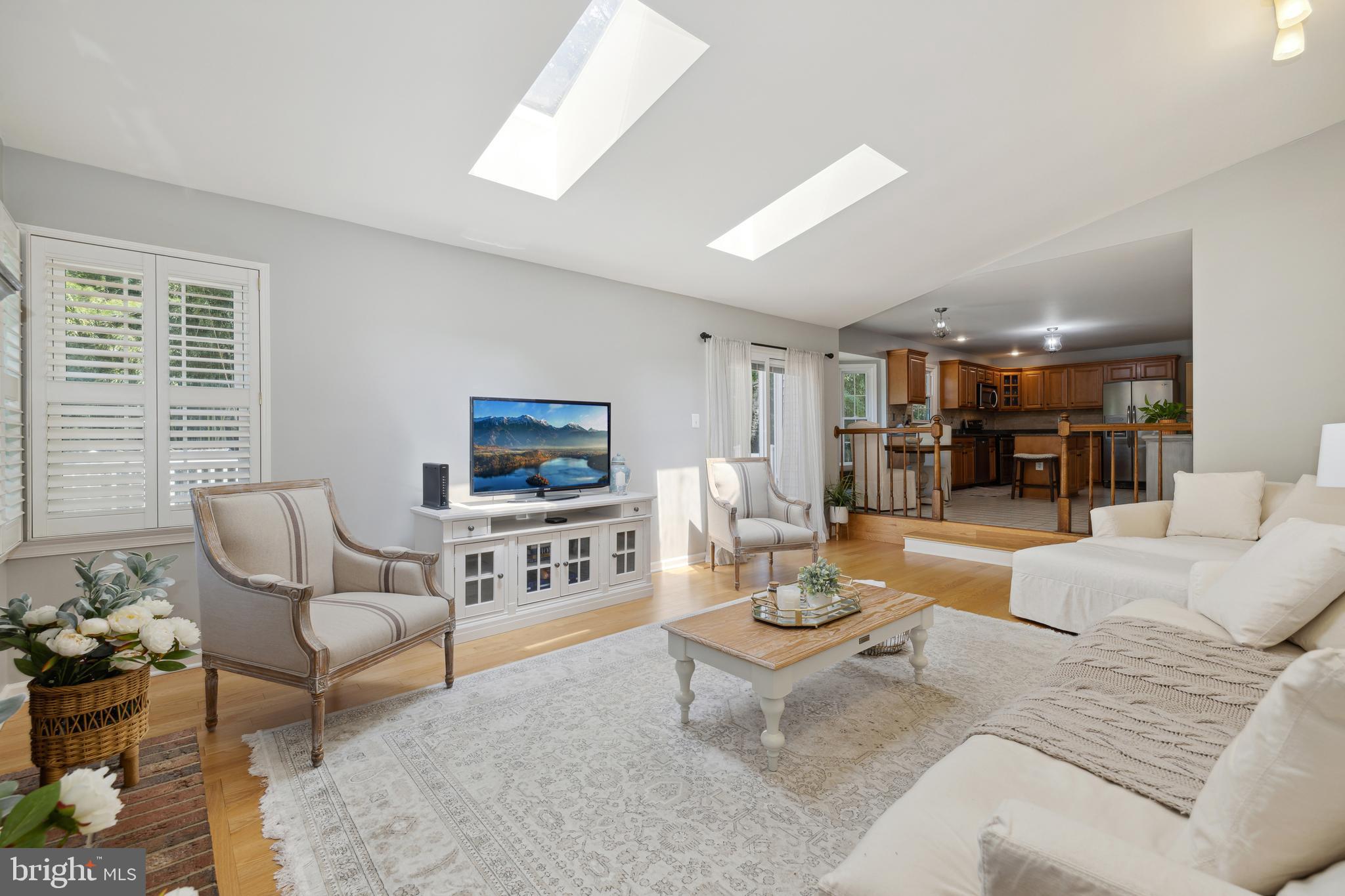 SENECA WHETSTONE - Residential