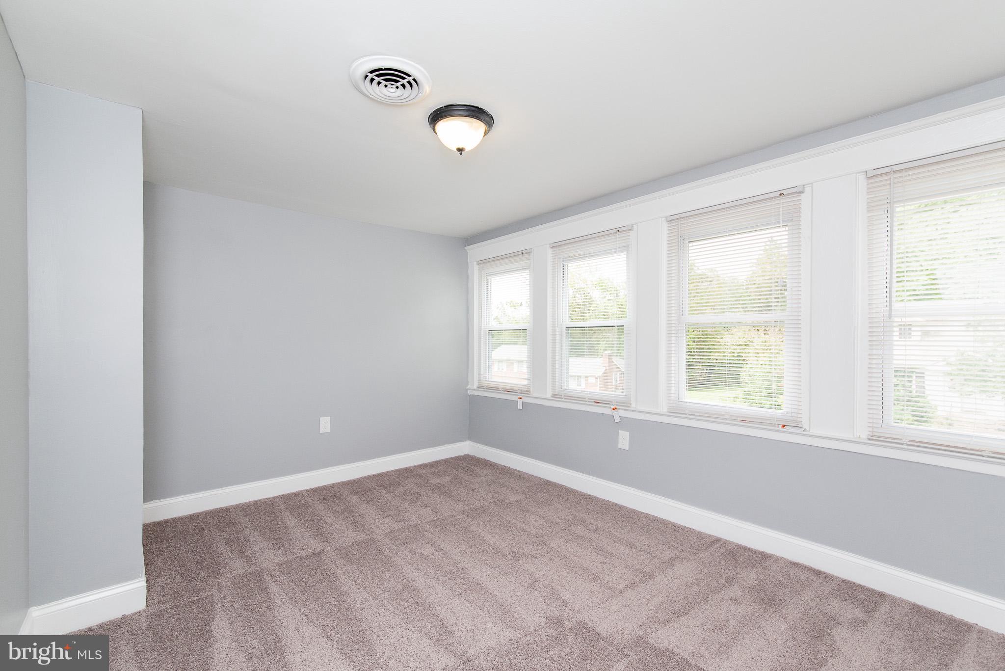 LOCHEARN - Residential