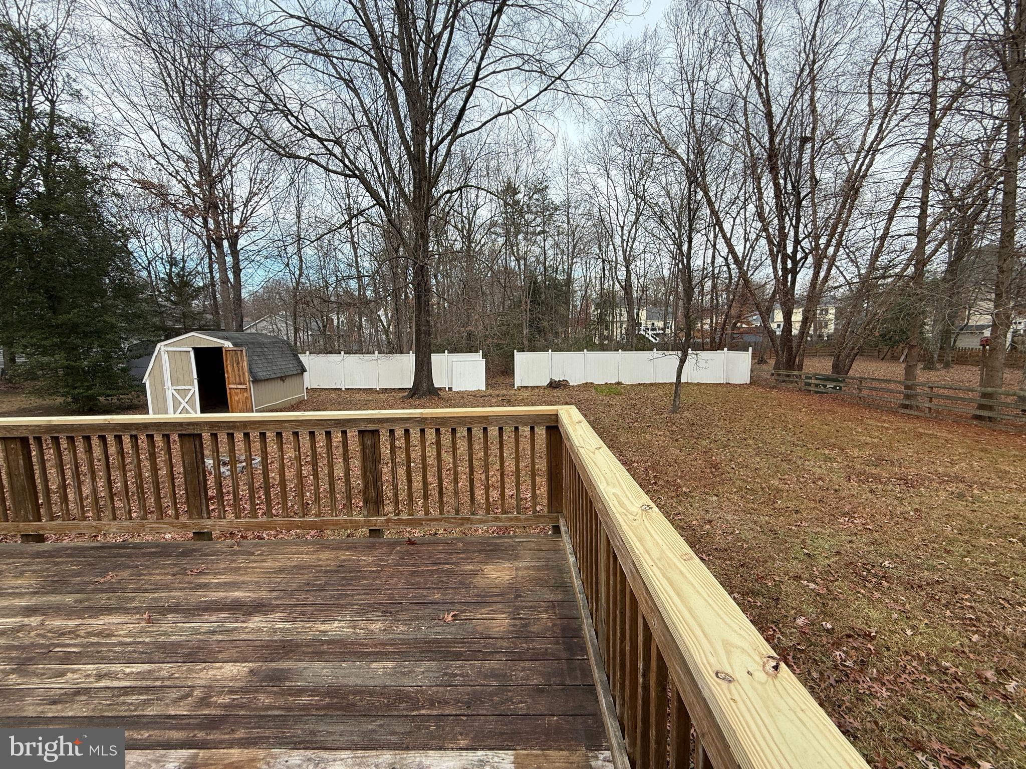 LEAVELLS CROSSING - Residential Lease