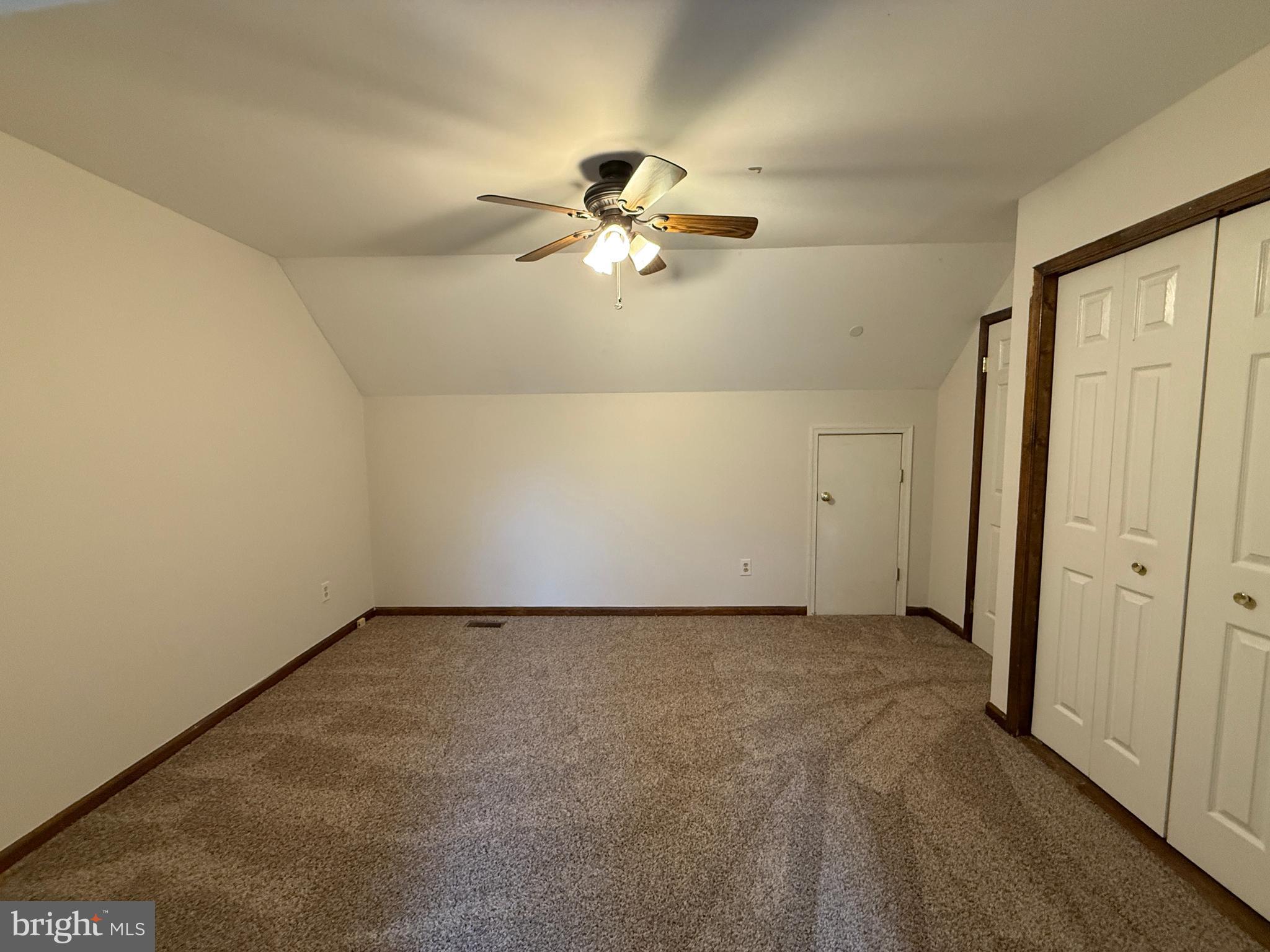 LEAVELLS CROSSING - Residential Lease