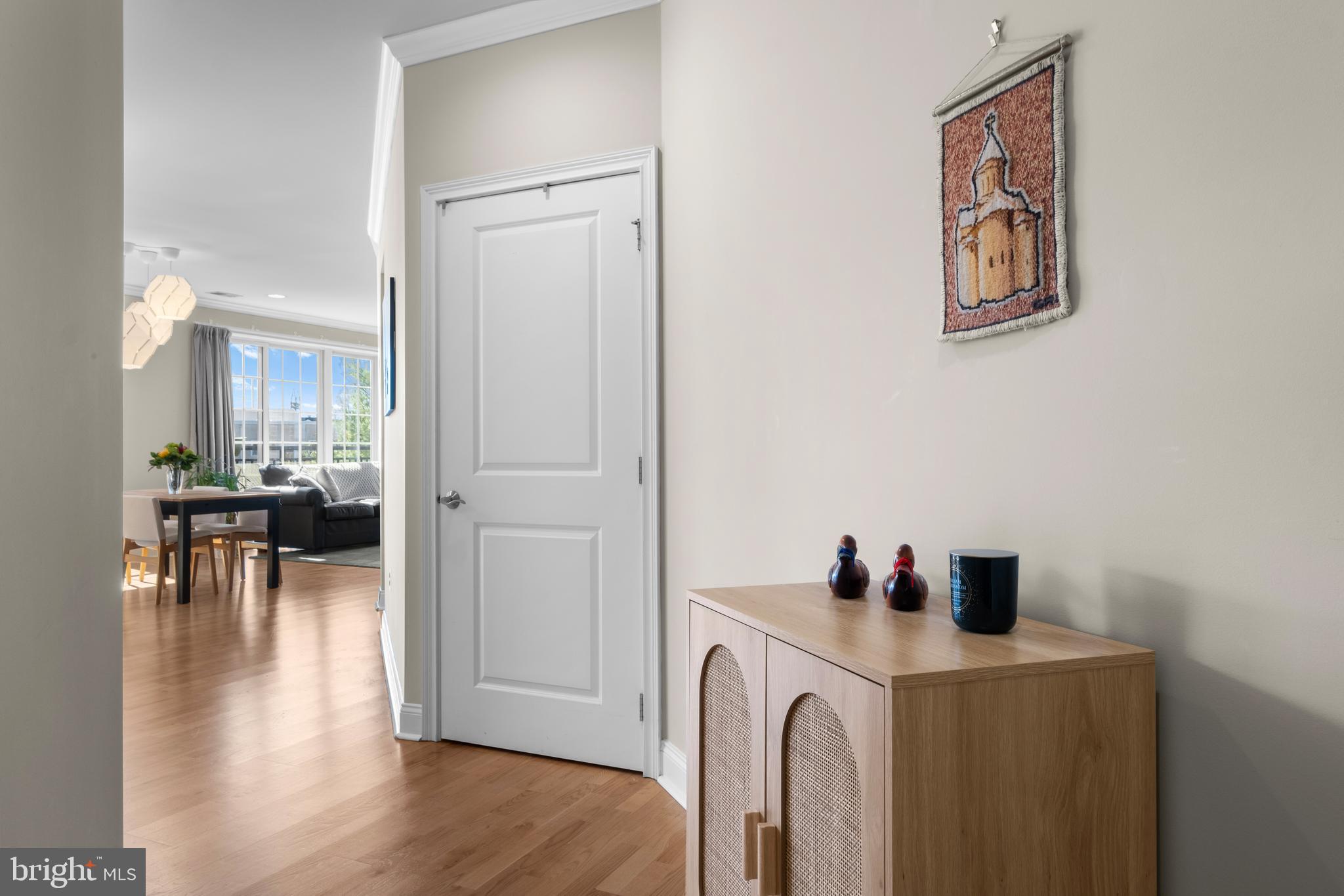 NAVAL SQUARE - Residential