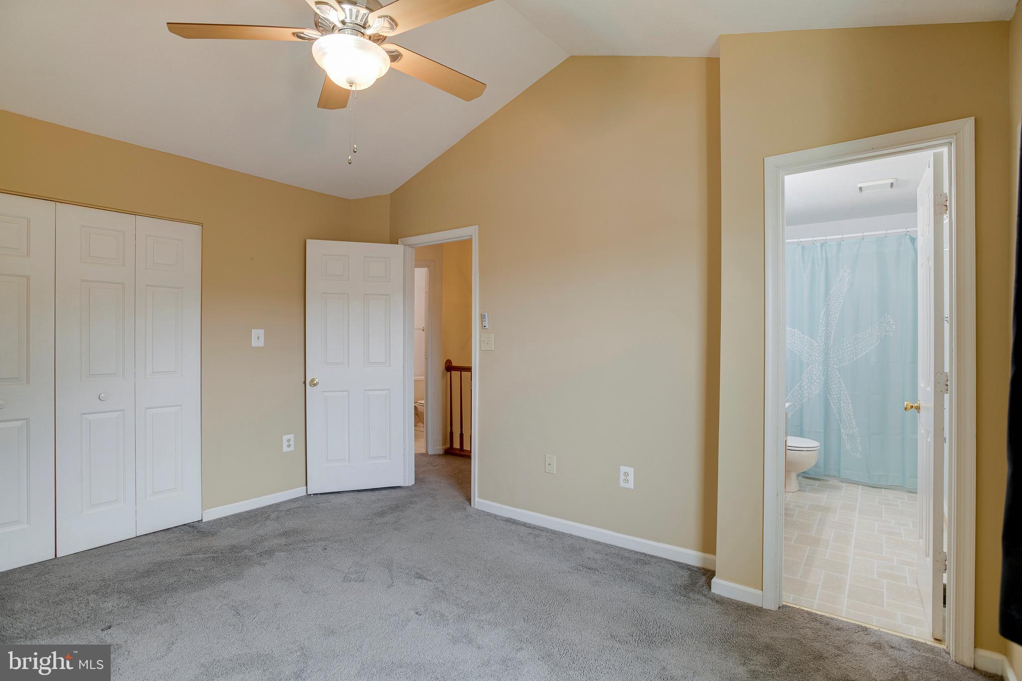 SOUTHRIDGE TOWNHOUSES - Residential