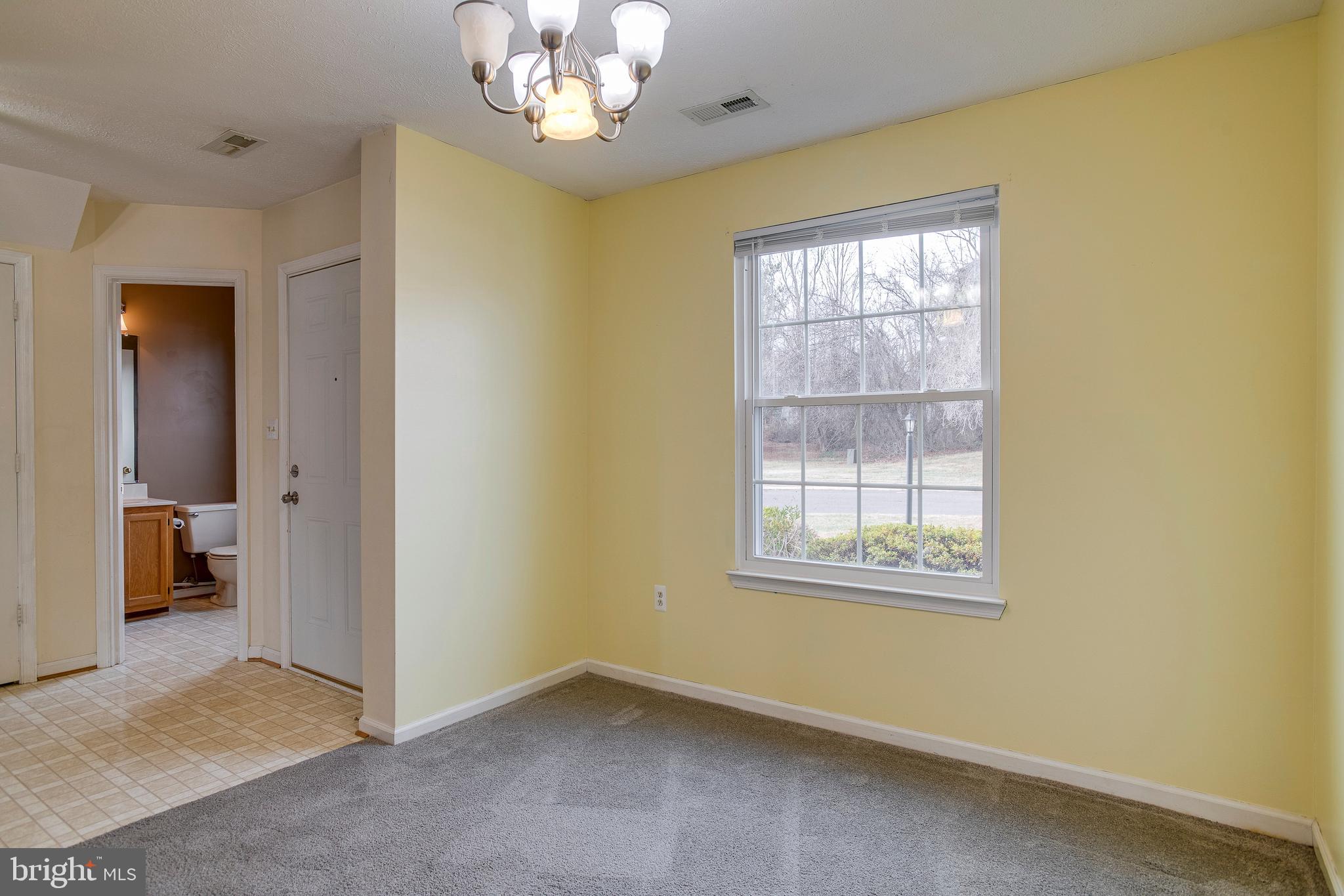 637 BRIDLEWOOD DRIVE