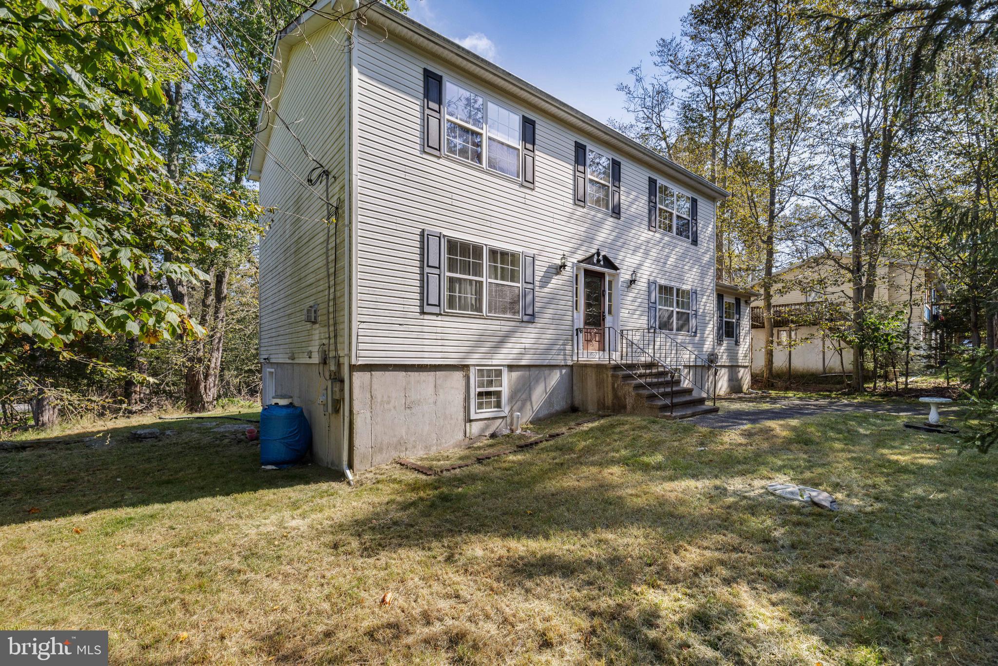 POCONO COUNTRY PLACE - Residential