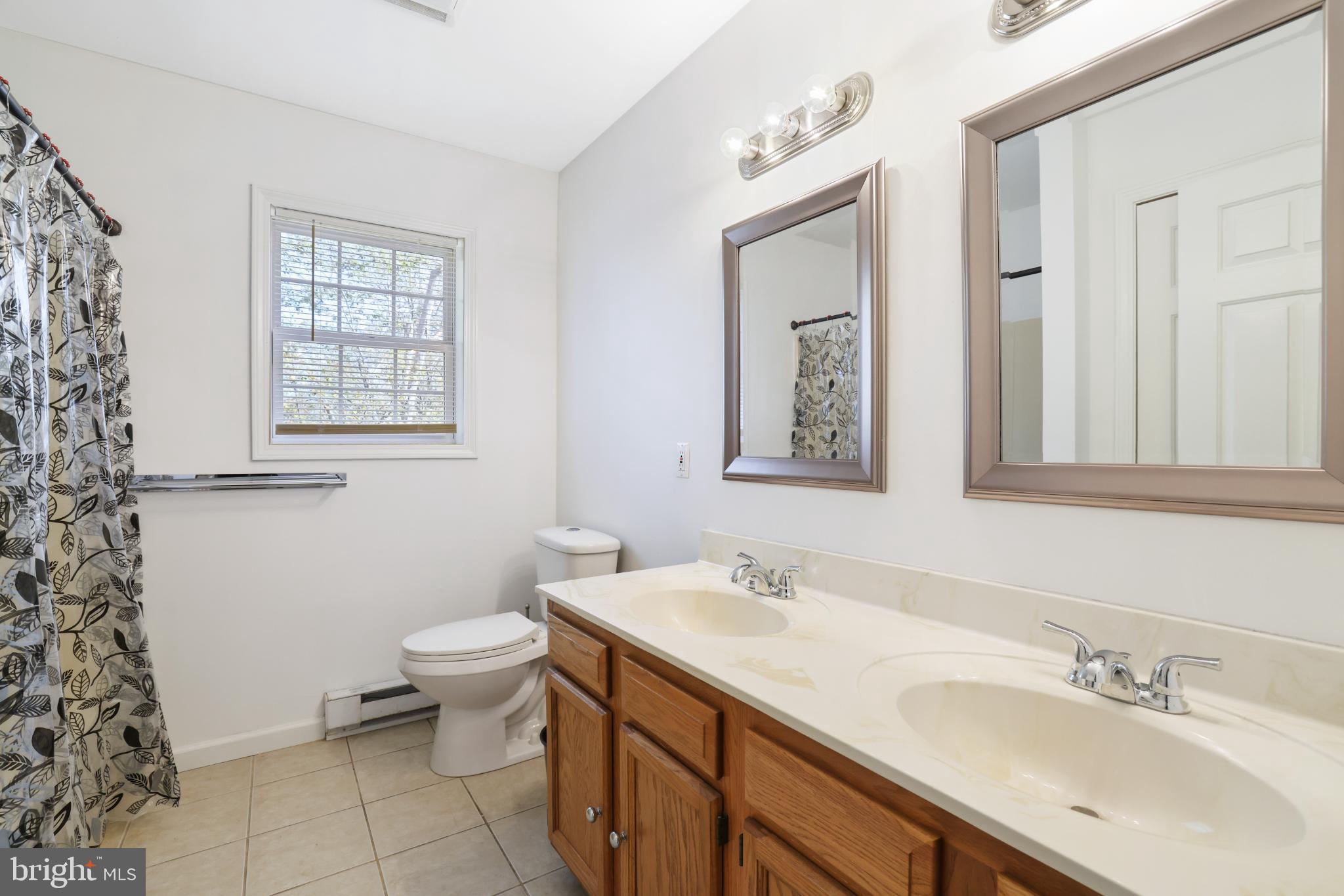 POCONO COUNTRY PLACE - Residential