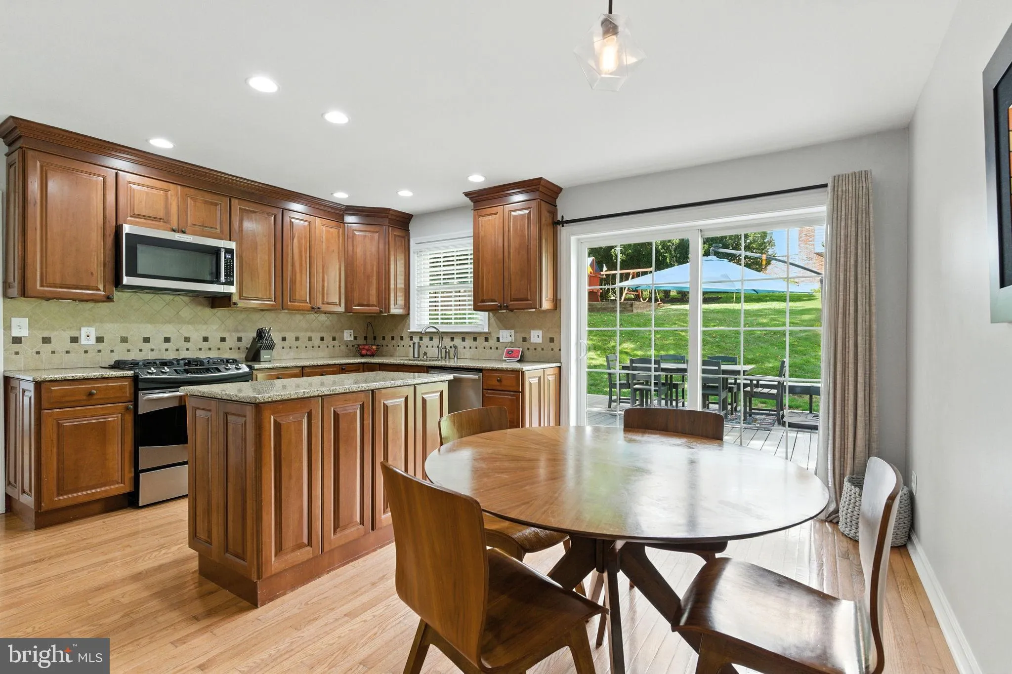 Wayne, Pennsylvania 19087, United States, 4 Bedrooms Bedrooms, ,3 BathroomsBathrooms,Residential,Coming Soon,228042