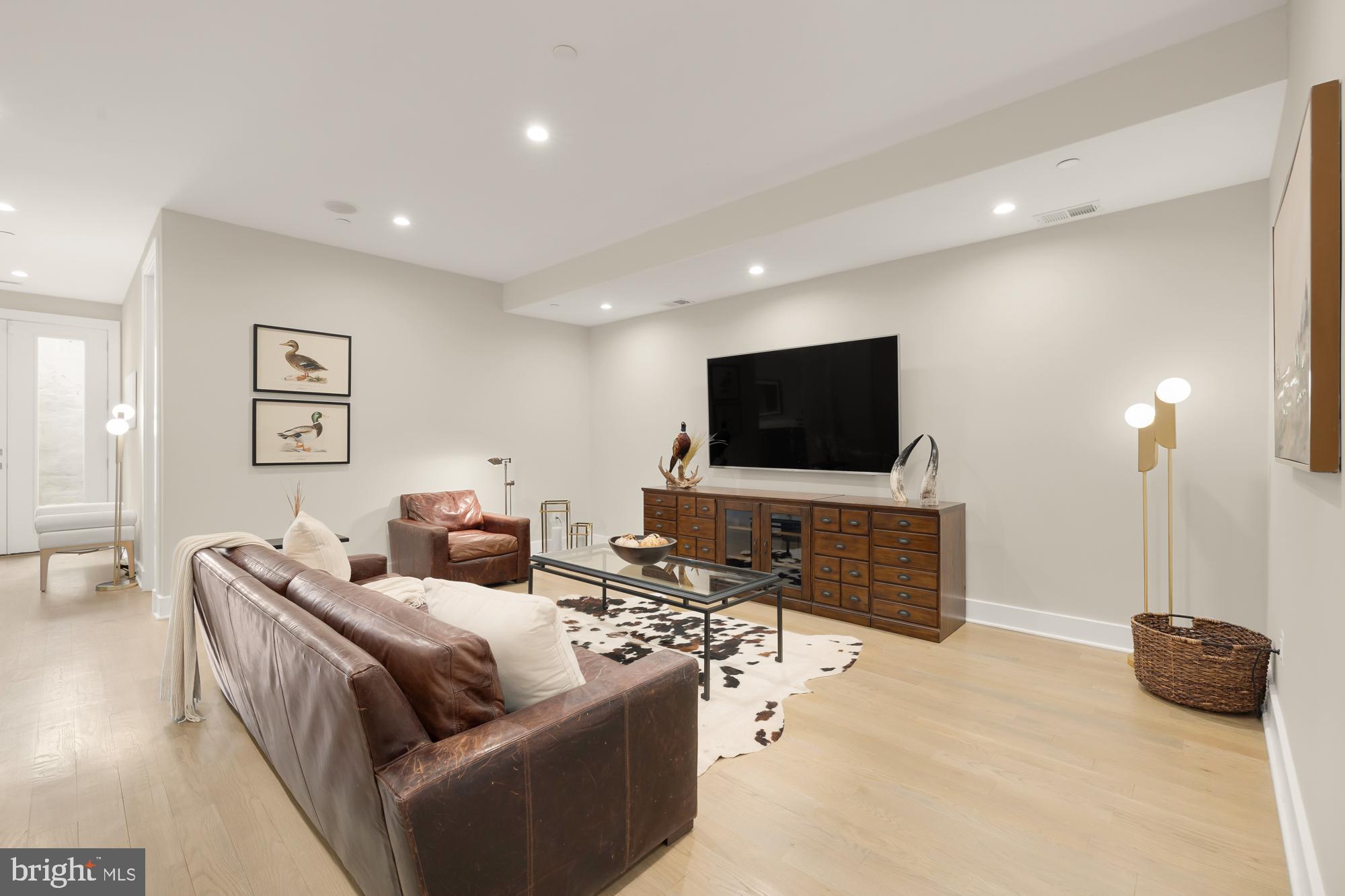 MOUNT PLEASANT - Residential