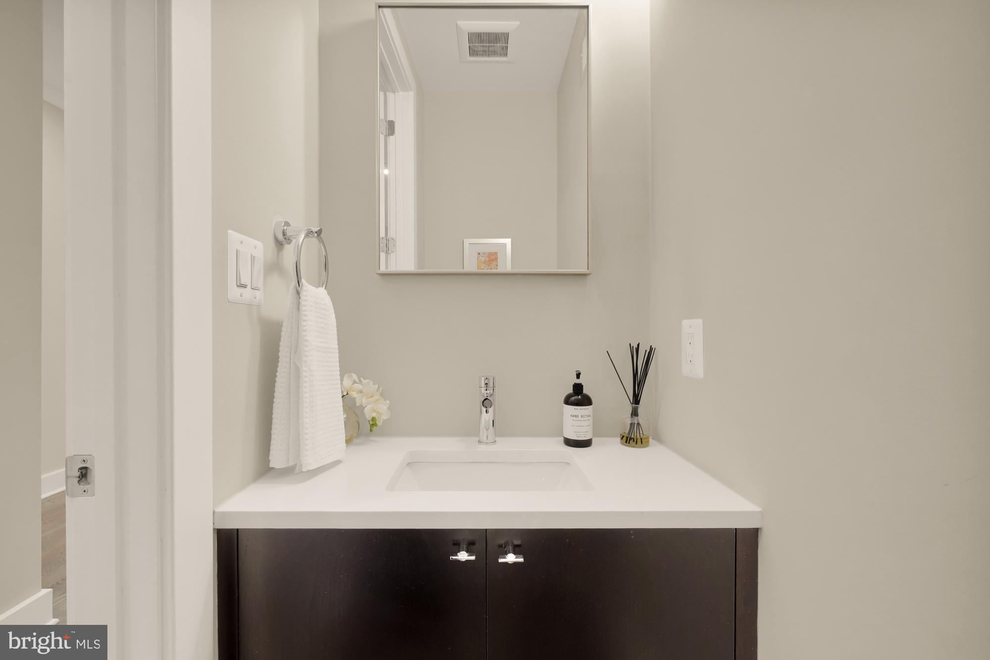 MOUNT PLEASANT - Residential