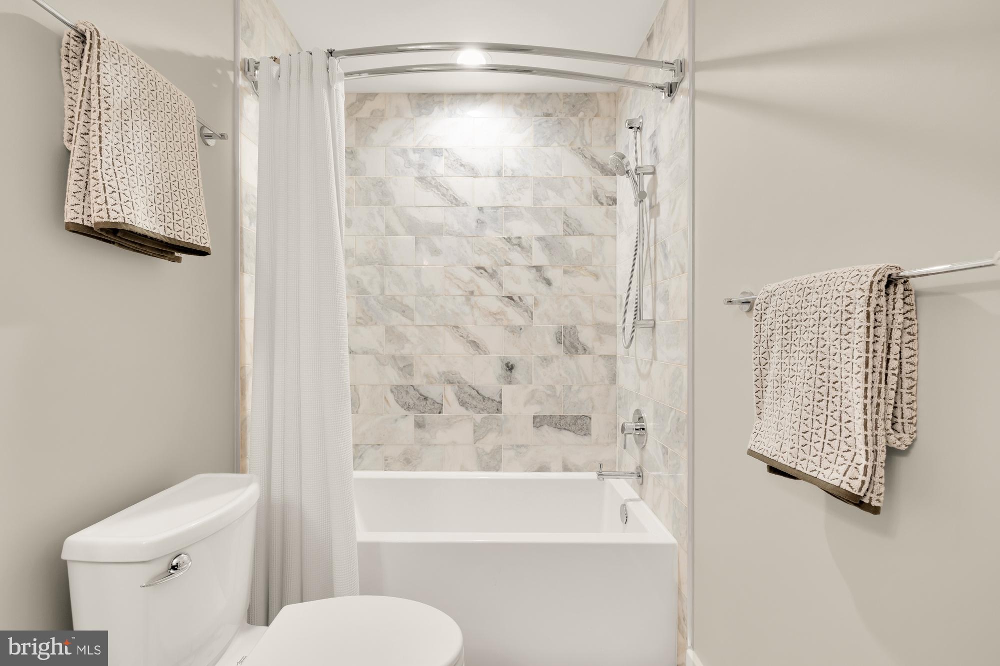 MOUNT PLEASANT - Residential