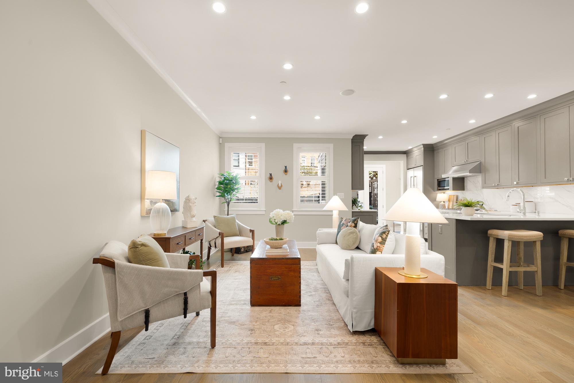 MOUNT PLEASANT - Residential