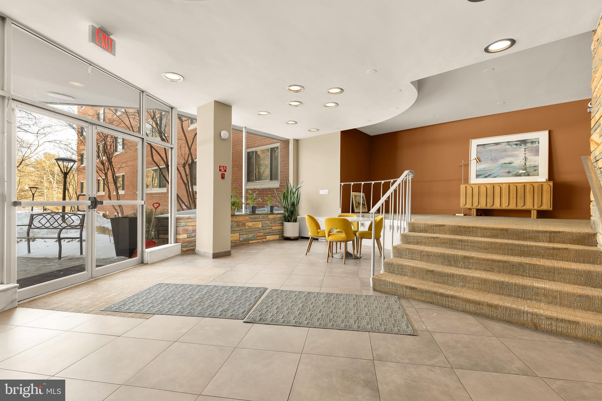 KENWOOD HOUSE - Residential