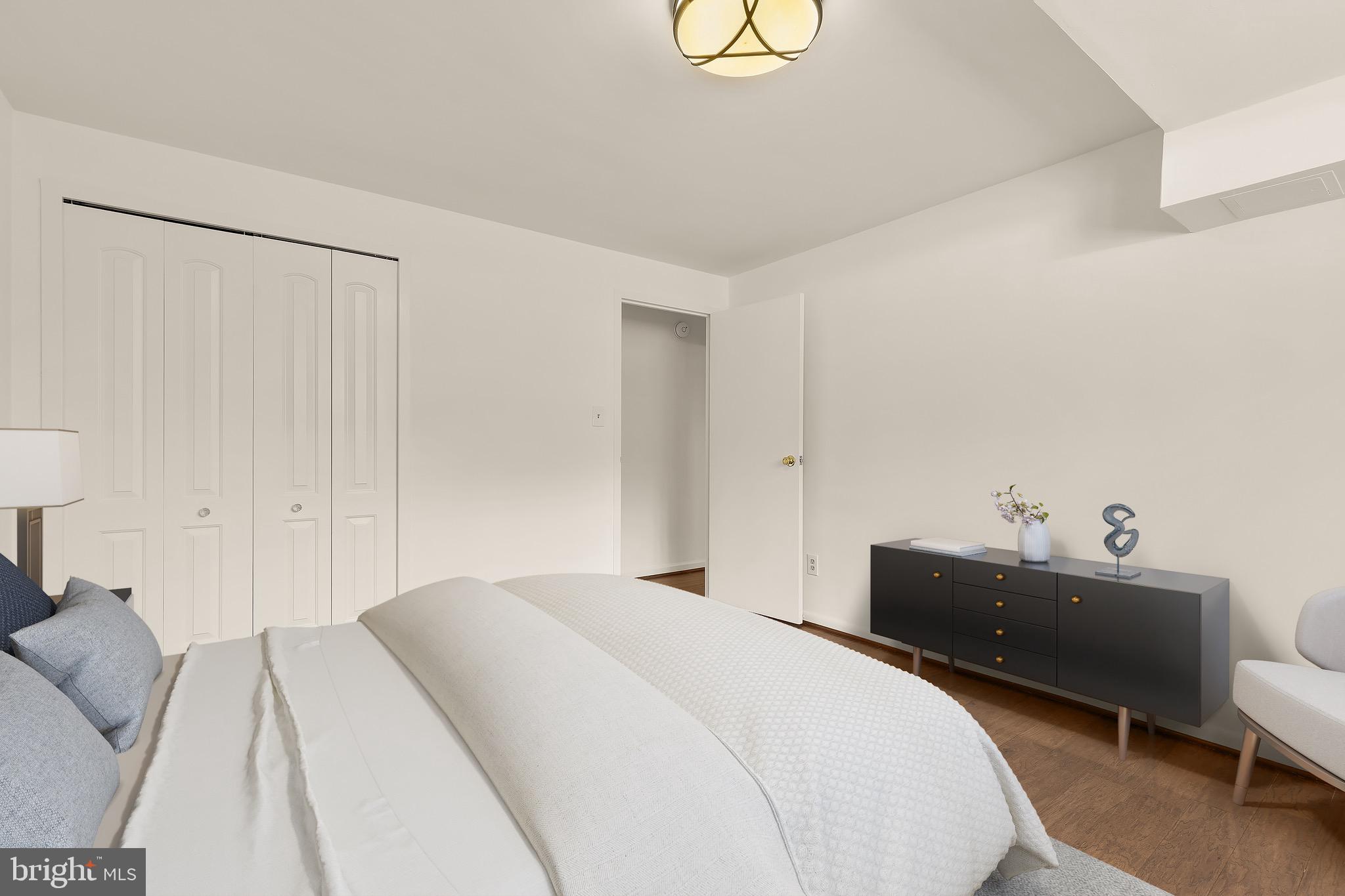 KENWOOD HOUSE - Residential