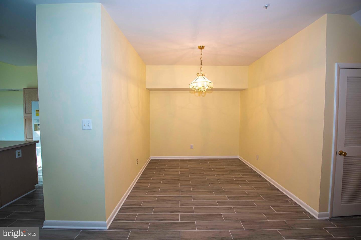 18076 ROYAL BONNET CIRCLE