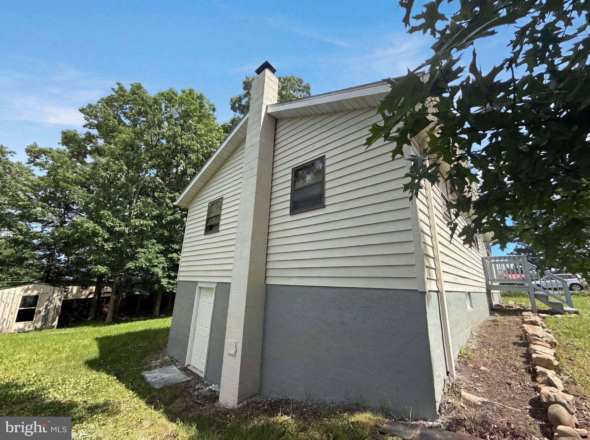 513 M STREET