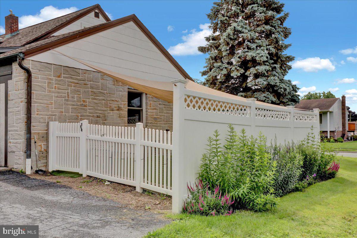 LEBANON CITY - Residential