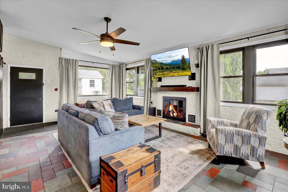 LEBANON CITY - Residential