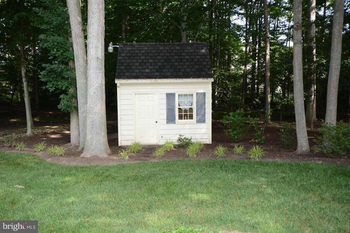 LAKE RIDGE - Residential