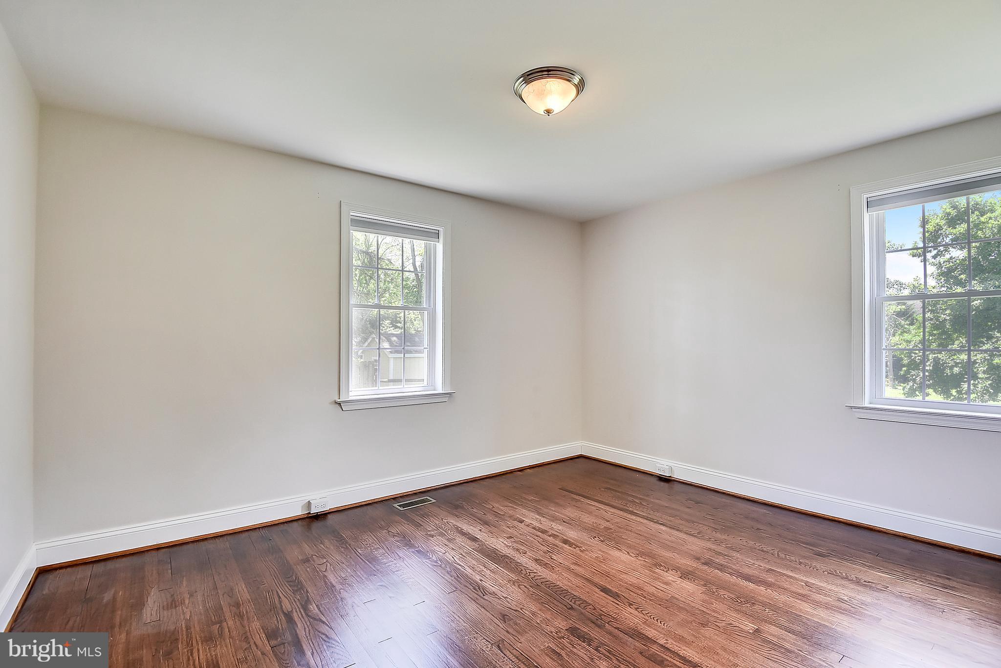 BROADMOOR - Residential