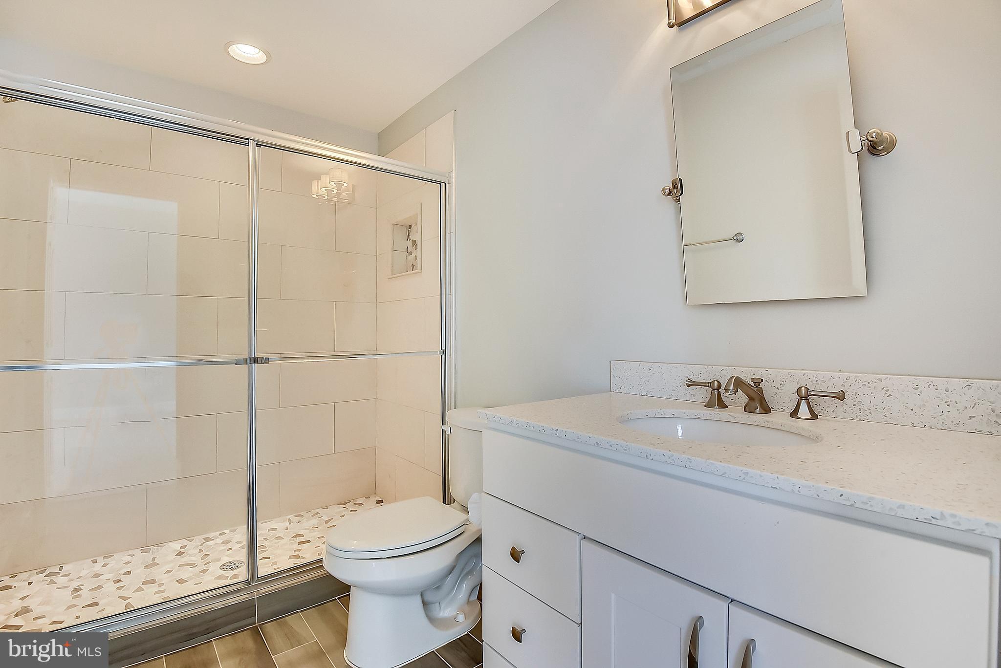 BROADMOOR - Residential