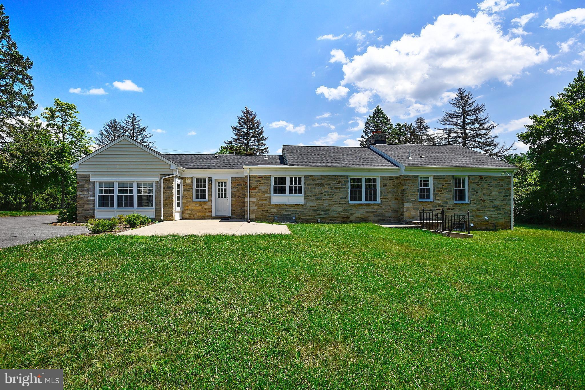 BROADMOOR - Residential