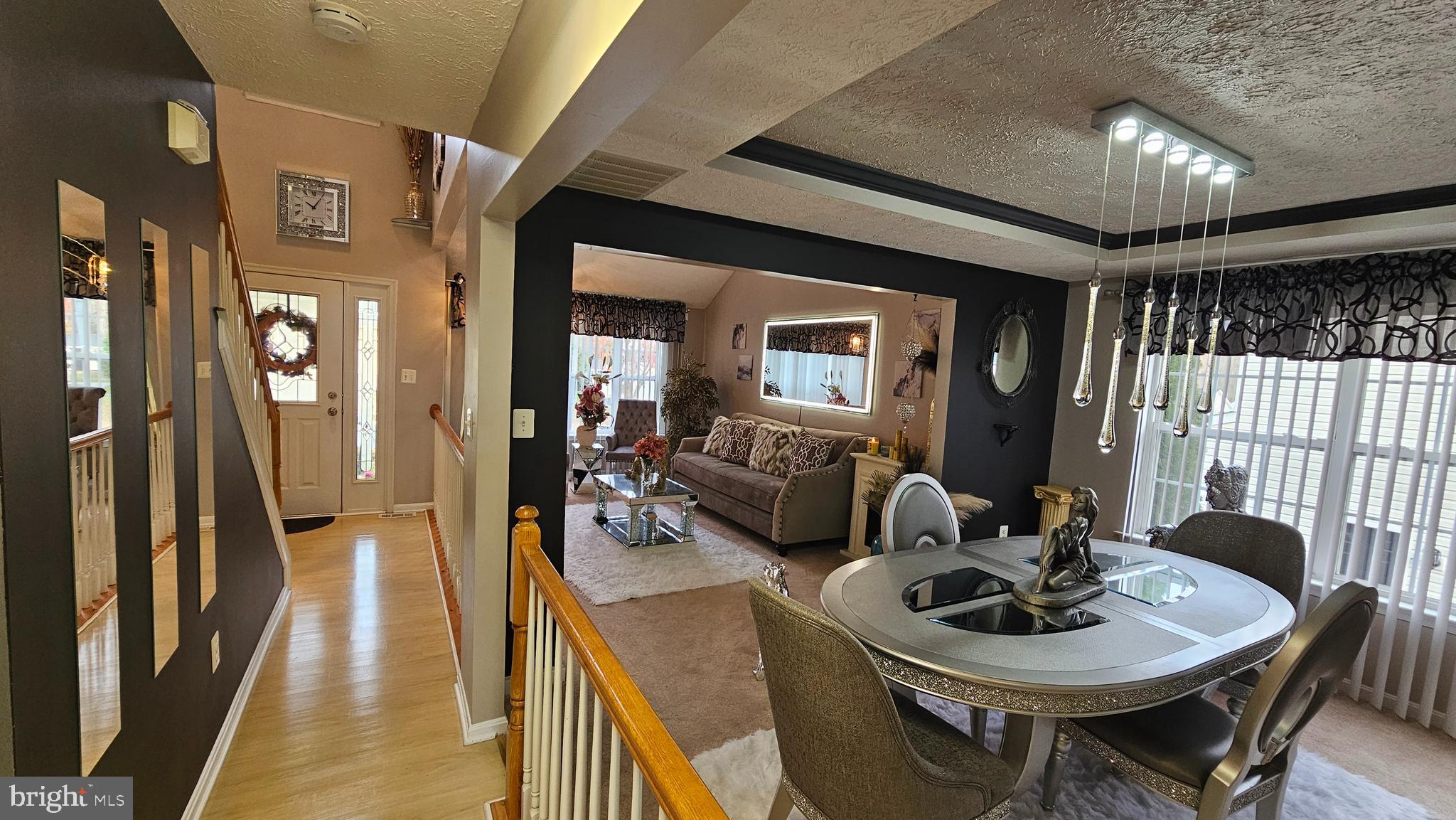 WOODLAND RUN - Residential Lease