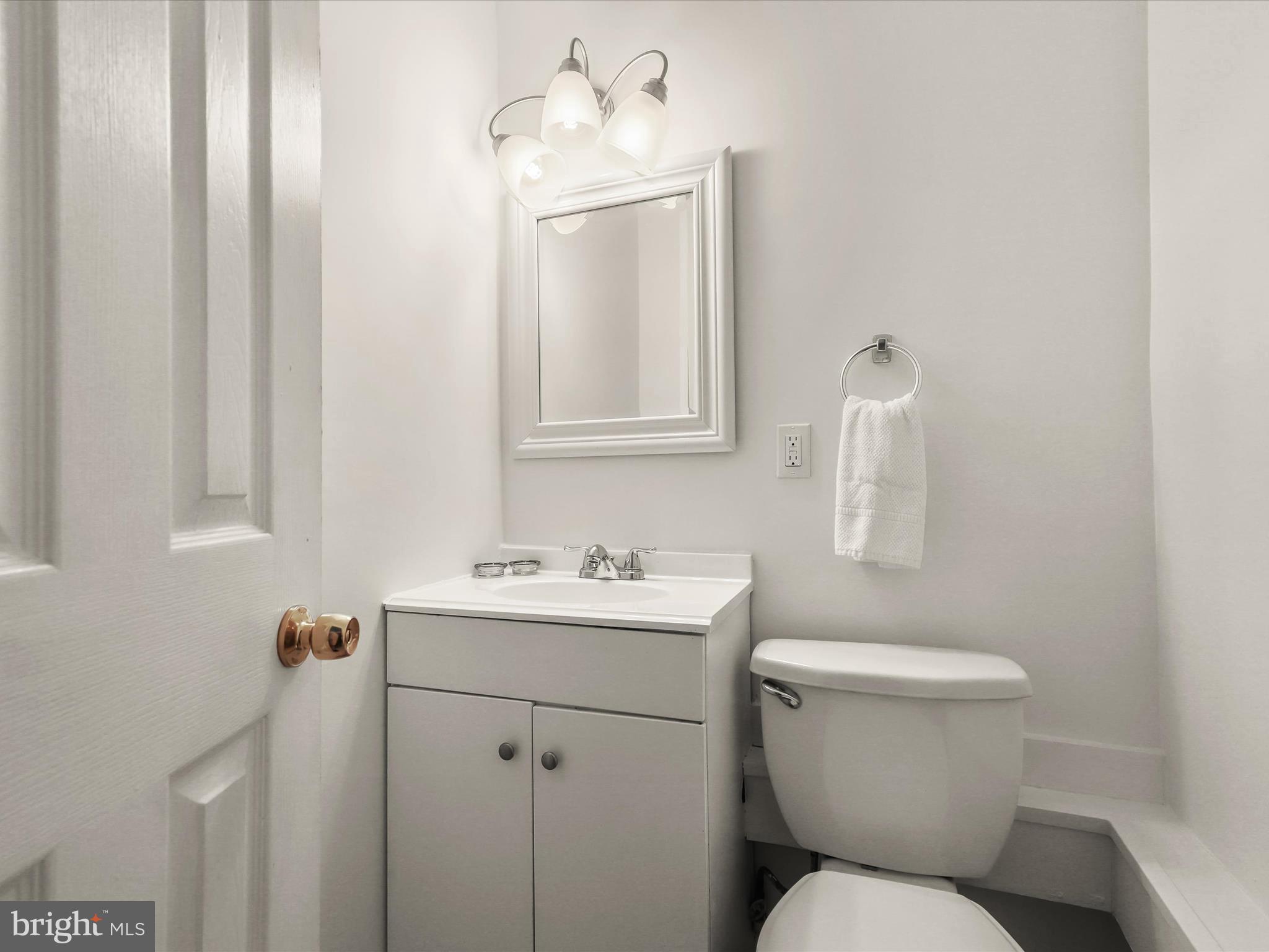 LONDON TERRACE - Residential