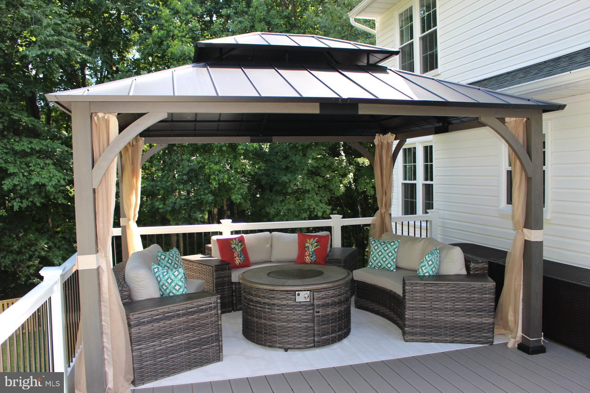 GRACE HARBOUR - Residential