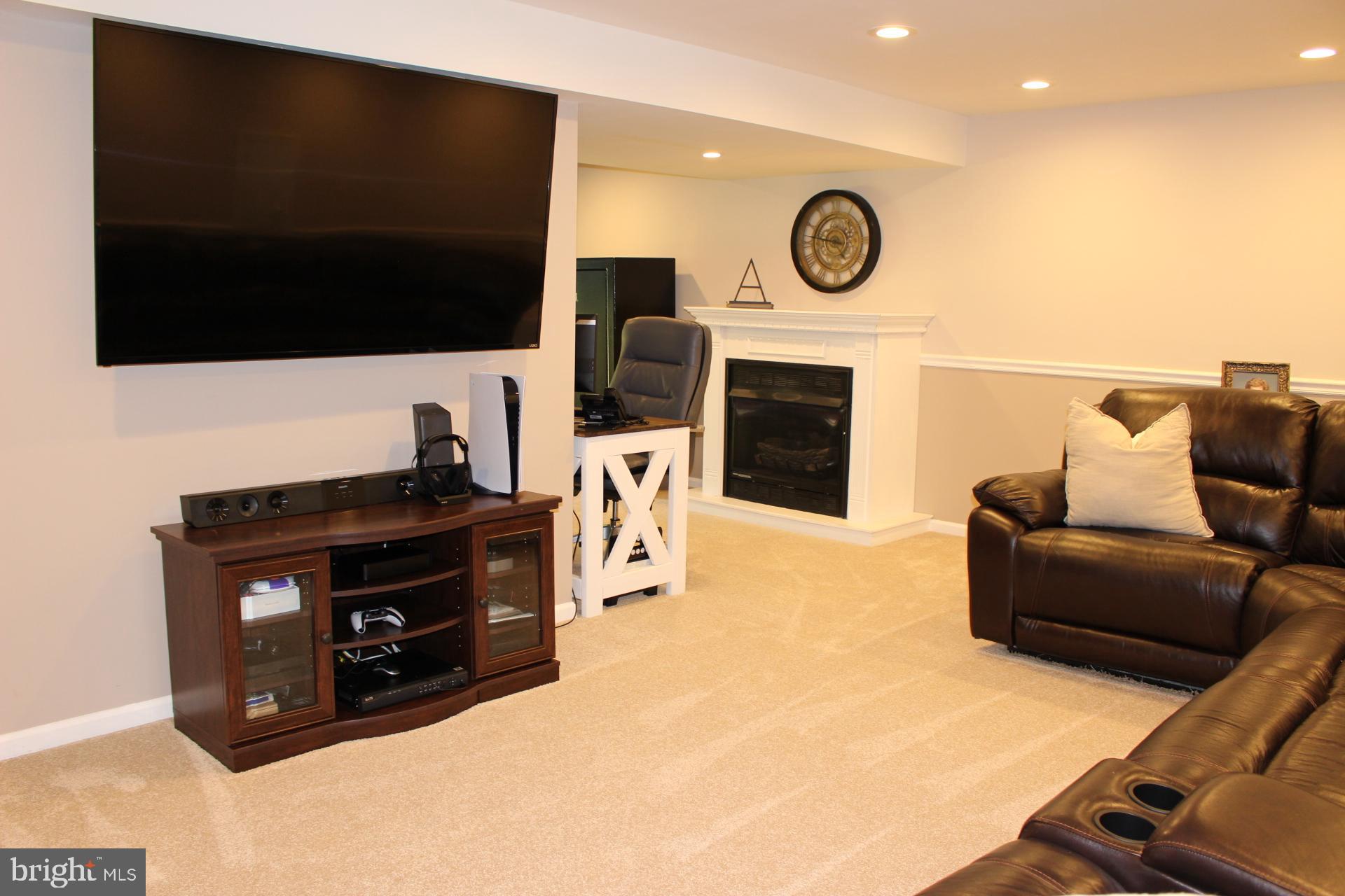 GRACE HARBOUR - Residential