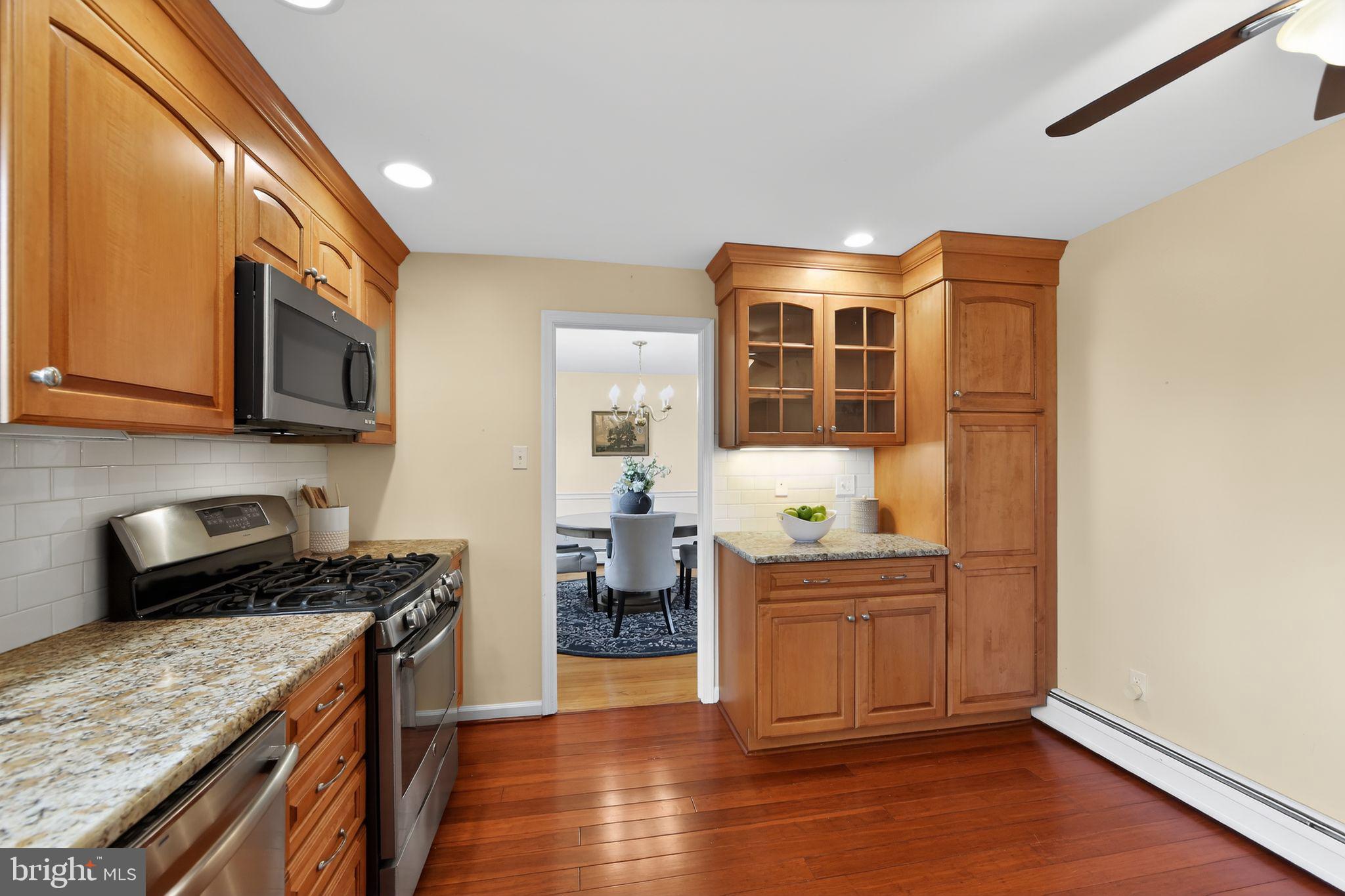 WHITFORD HILLS - Residential