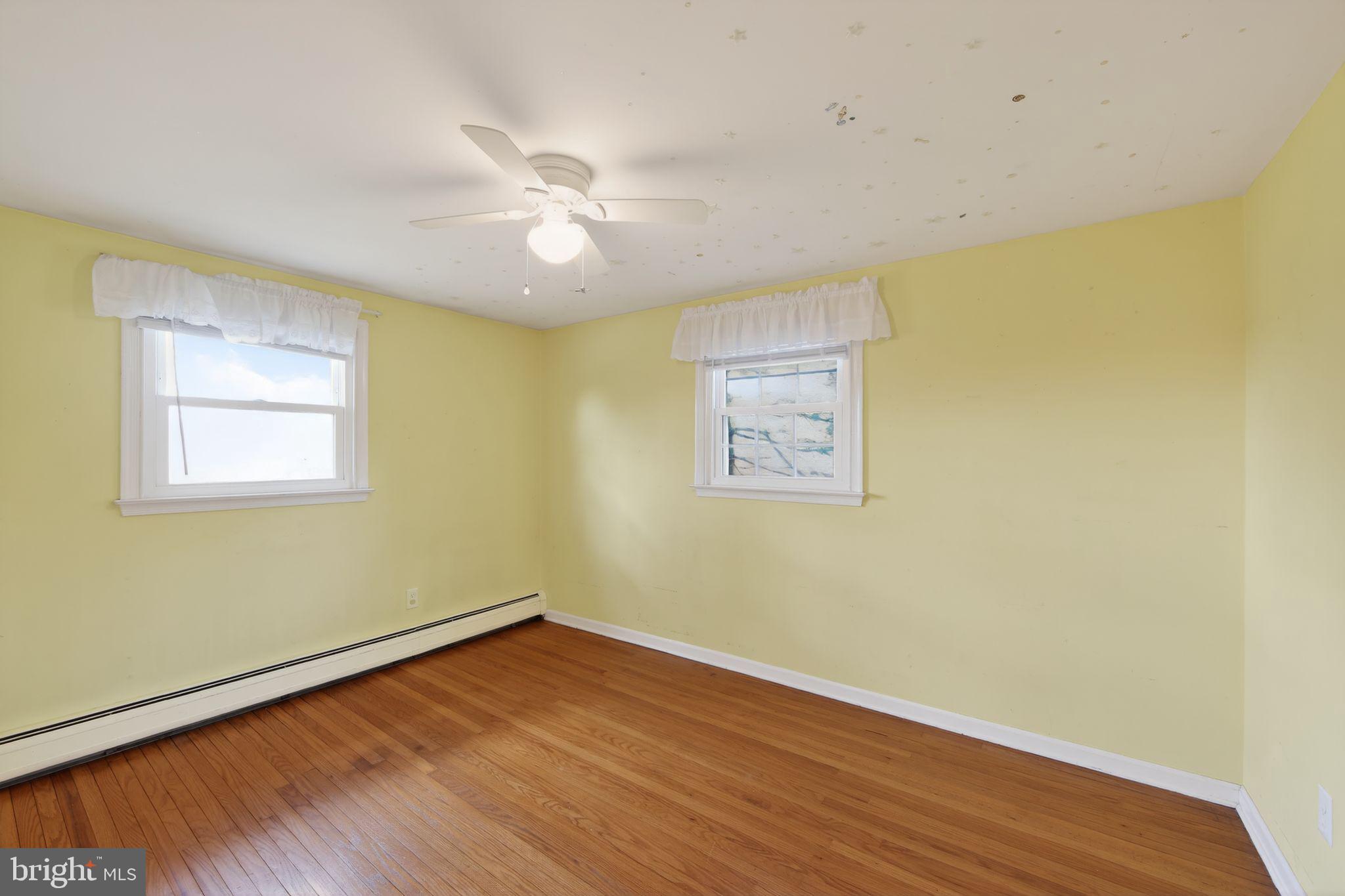 WHITFORD HILLS - Residential