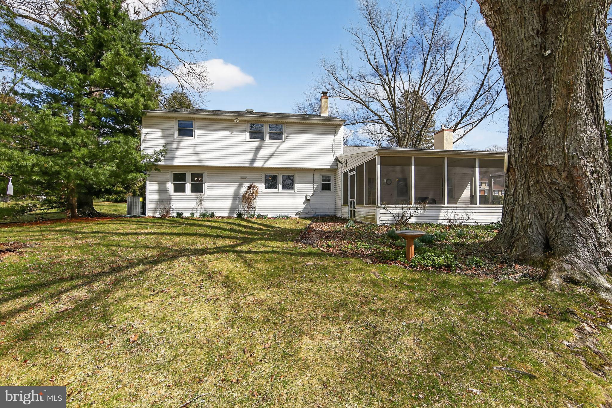 WHITFORD HILLS - Residential